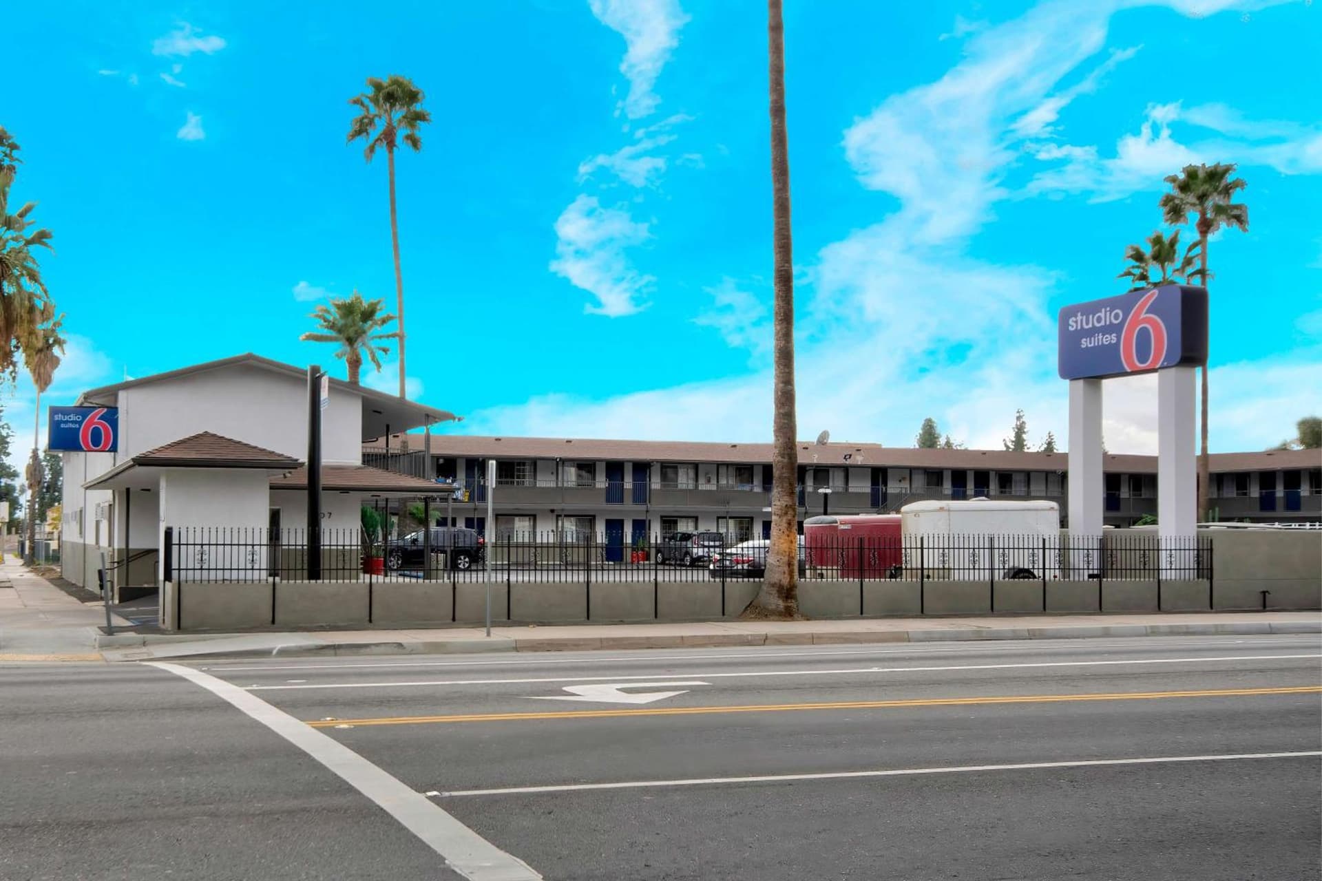 Studio 6 Suites San Bernardino, CA gallery photo in San Bernardino, CA — image 5