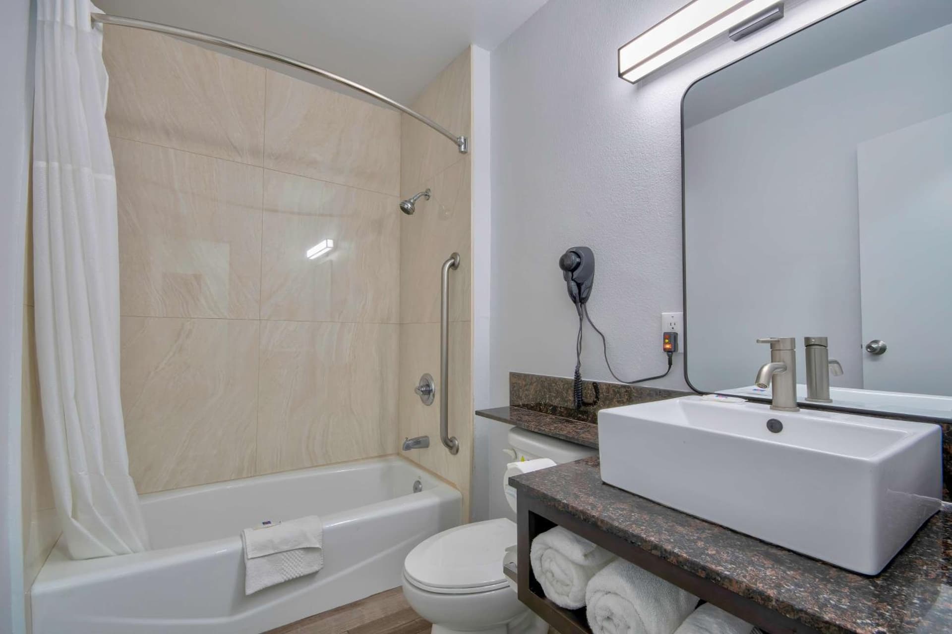 Studio 6 Suites San Bernardino, CA gallery photo in San Bernardino, CA — image 15