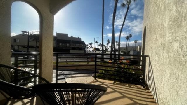 Huntington Beach Inn property views in Huntington Beach, CA — gallery photo 3