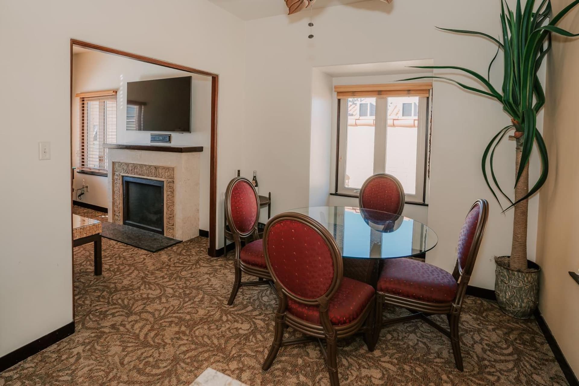 Pantai Inn gallery photo in San Diego, CA — image 48