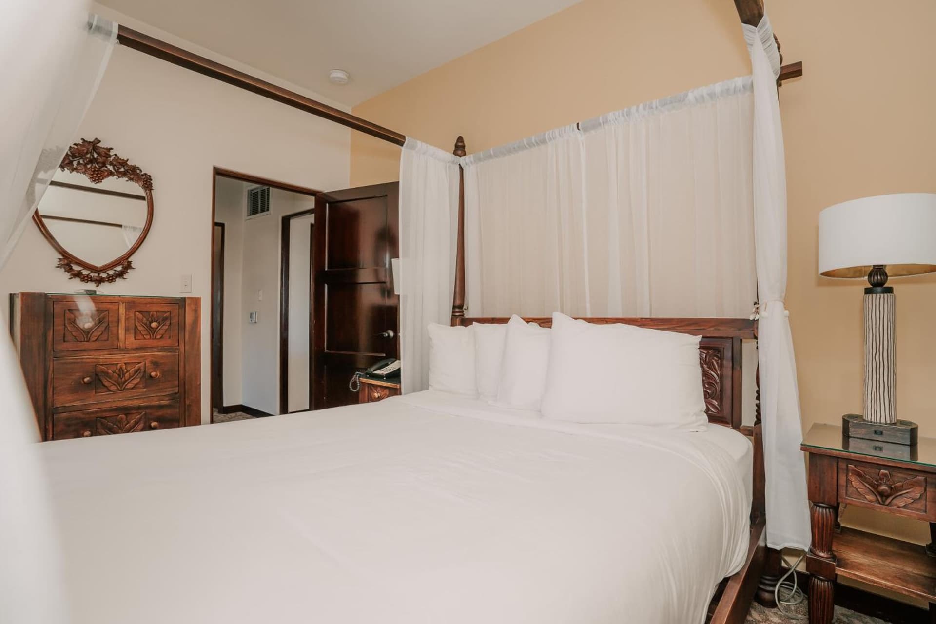 Pantai Inn gallery photo in San Diego, CA — image 134