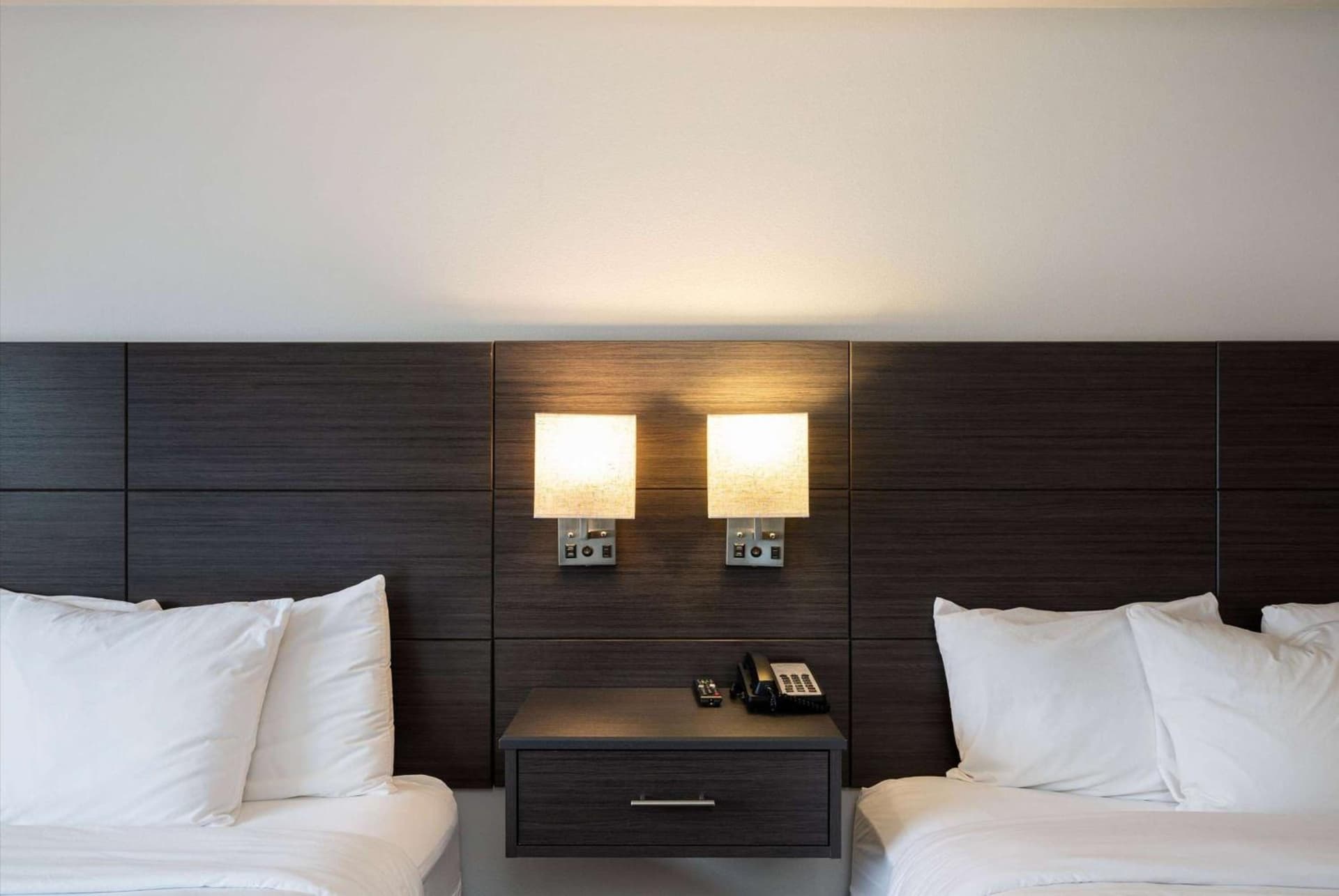 Baymont INN & Suites by Wyndham gallery photo in Bellingham, WA — image 4