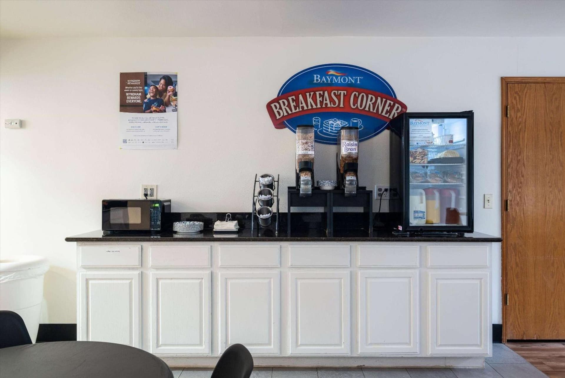 Baymont INN & Suites by Wyndham gallery photo in Bellingham, WA — image 57