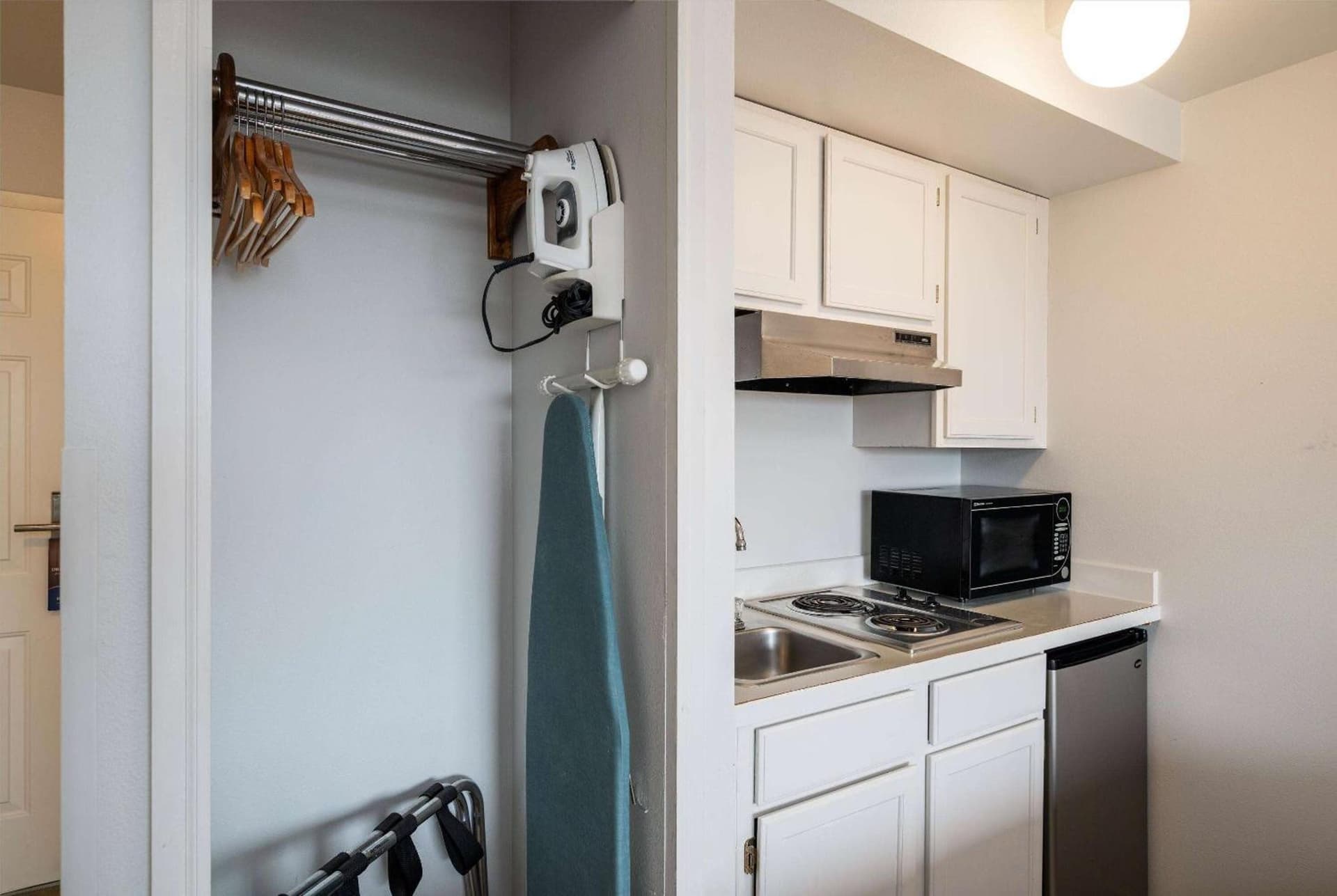 Baymont INN & Suites by Wyndham gallery photo in Bellingham, WA — image 28