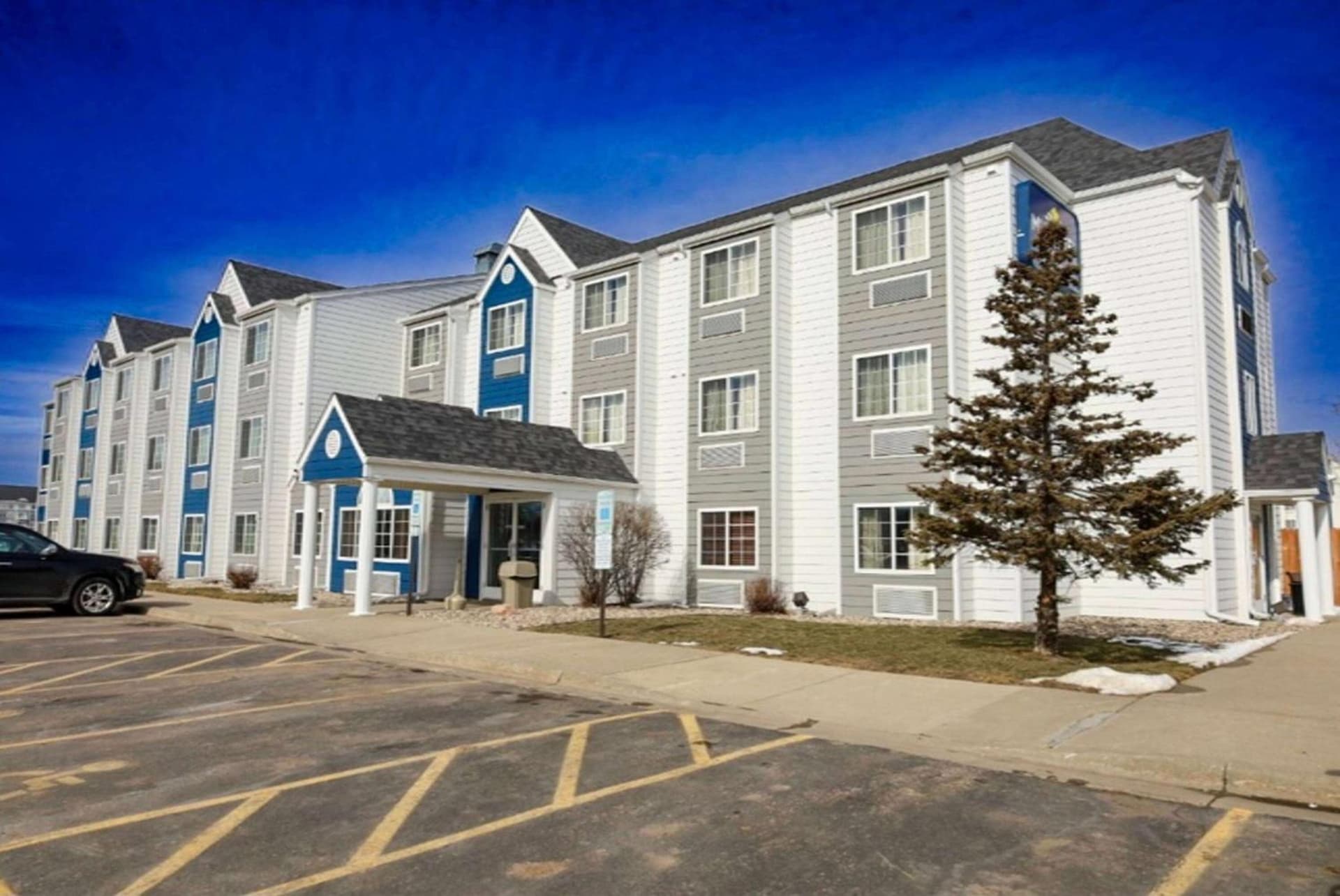 Microtel Inn & Suites by Wyndham Sioux Falls gallery photo in Sioux Falls, SD — image 28