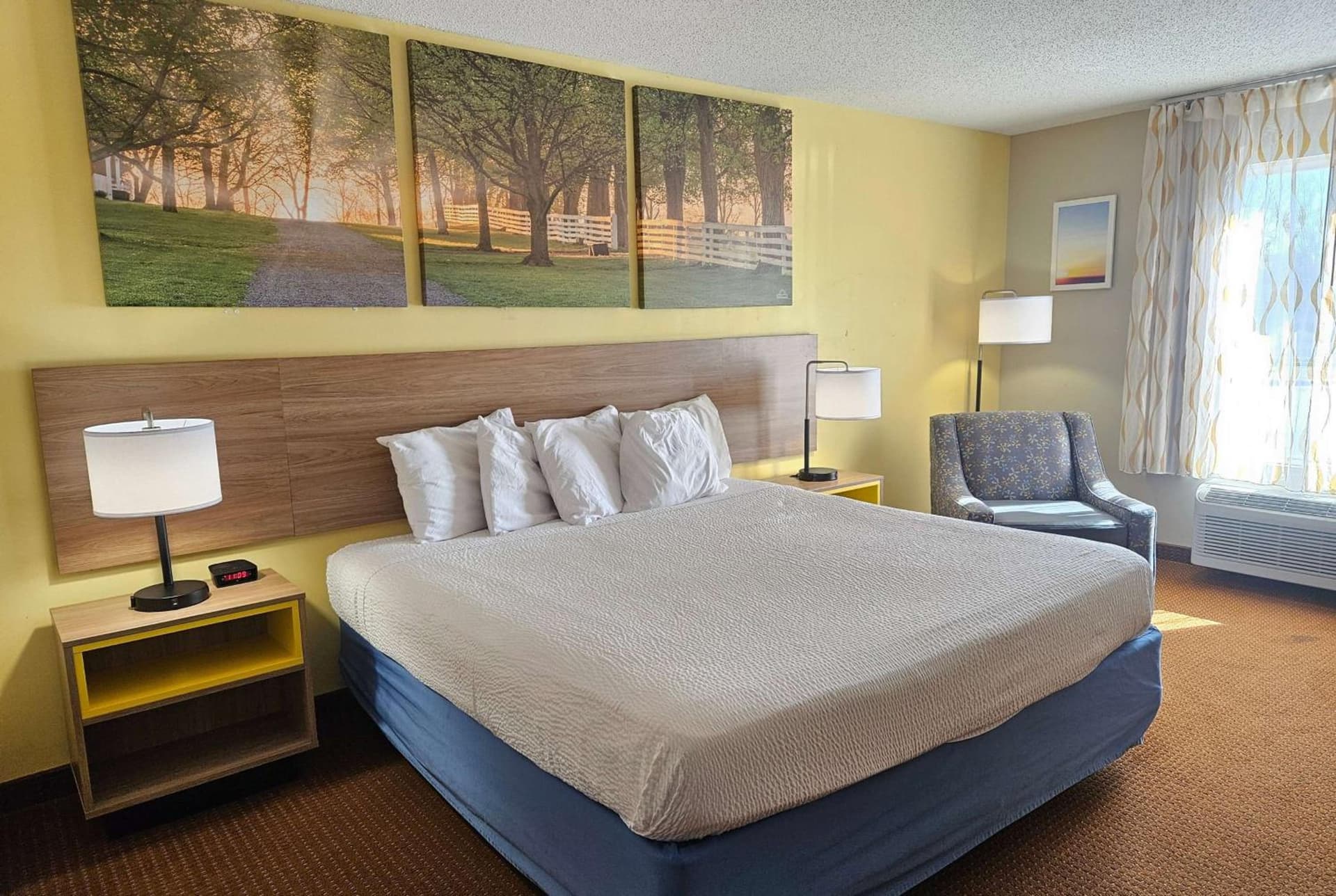 Days Inn by Wyndham Greensboro NC gallery photo in Greensboro, NC — image 42