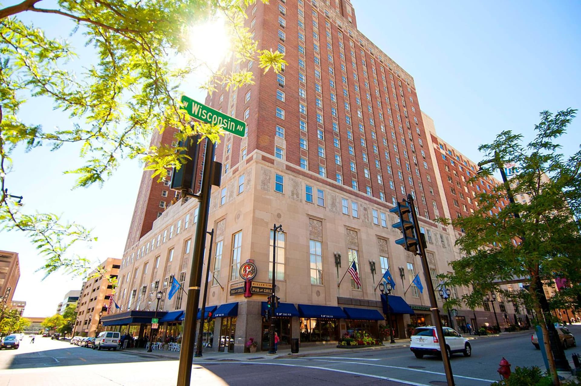 Hilton Milwaukee — hotel in Milwaukee, Wisconsin