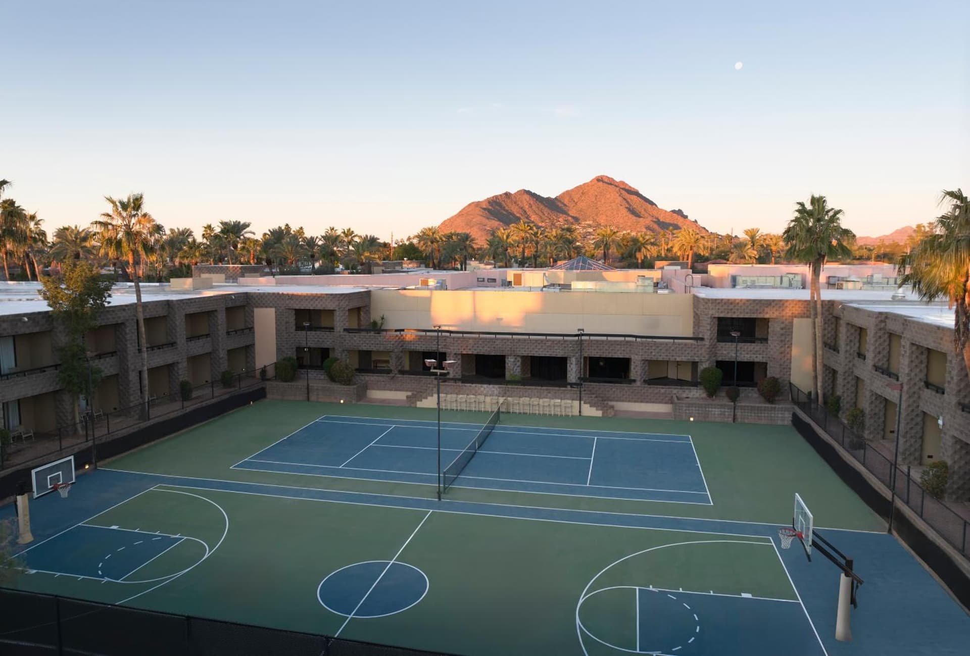 DoubleTree by Hilton Paradise Valley Resort Scottsdale gallery photo in Scottsdale, AZ — image 36