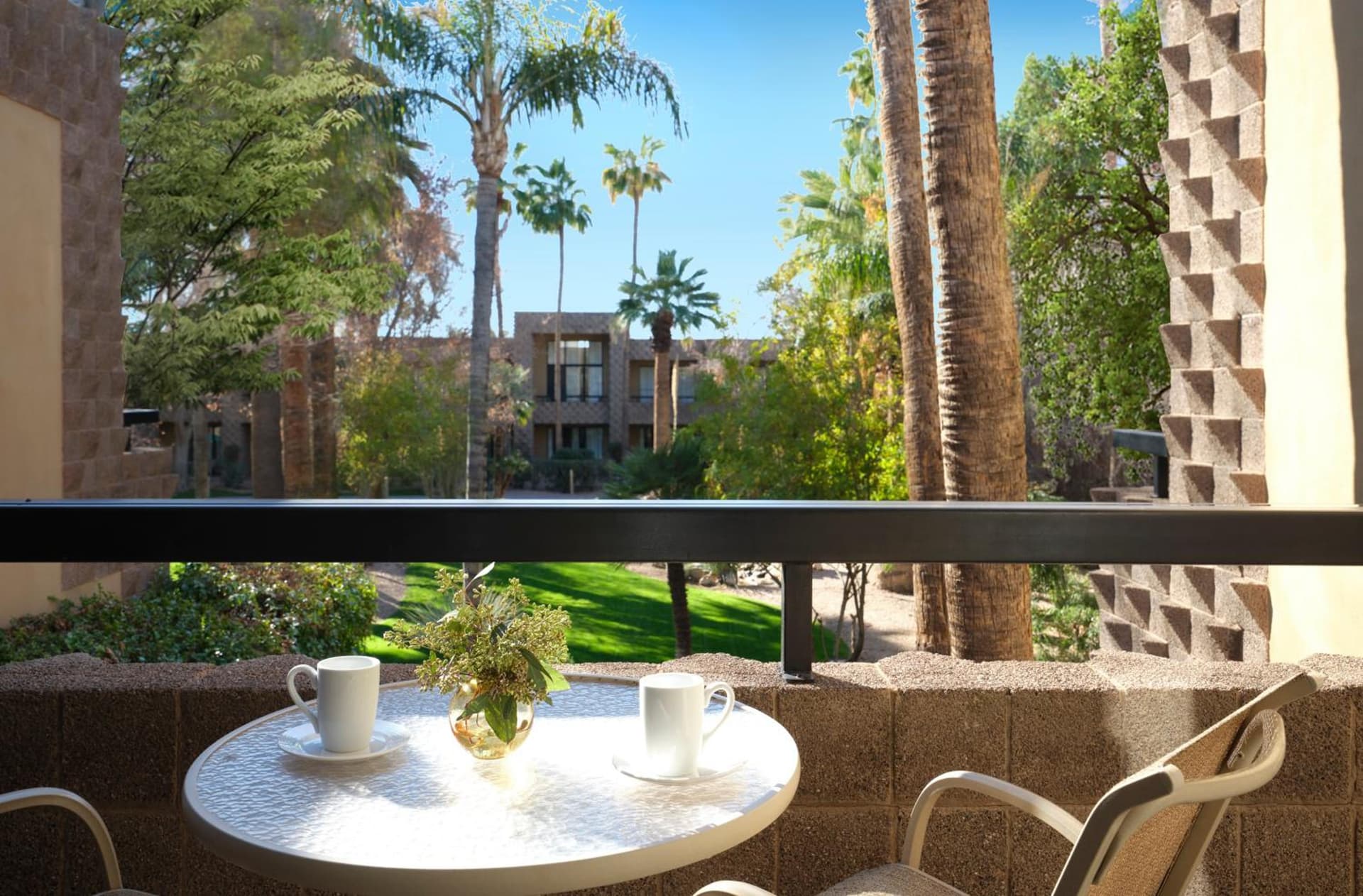 DoubleTree by Hilton Paradise Valley Resort Scottsdale gallery photo in Scottsdale, AZ — image 97