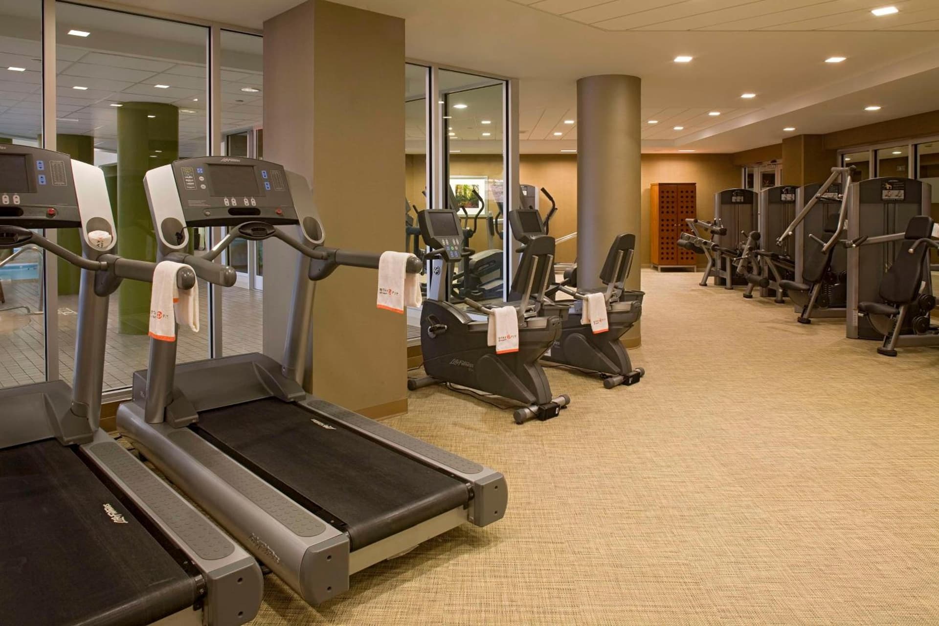 Hyatt Regency New Brunswick gallery photo in New Brunswick, NJ — image 64