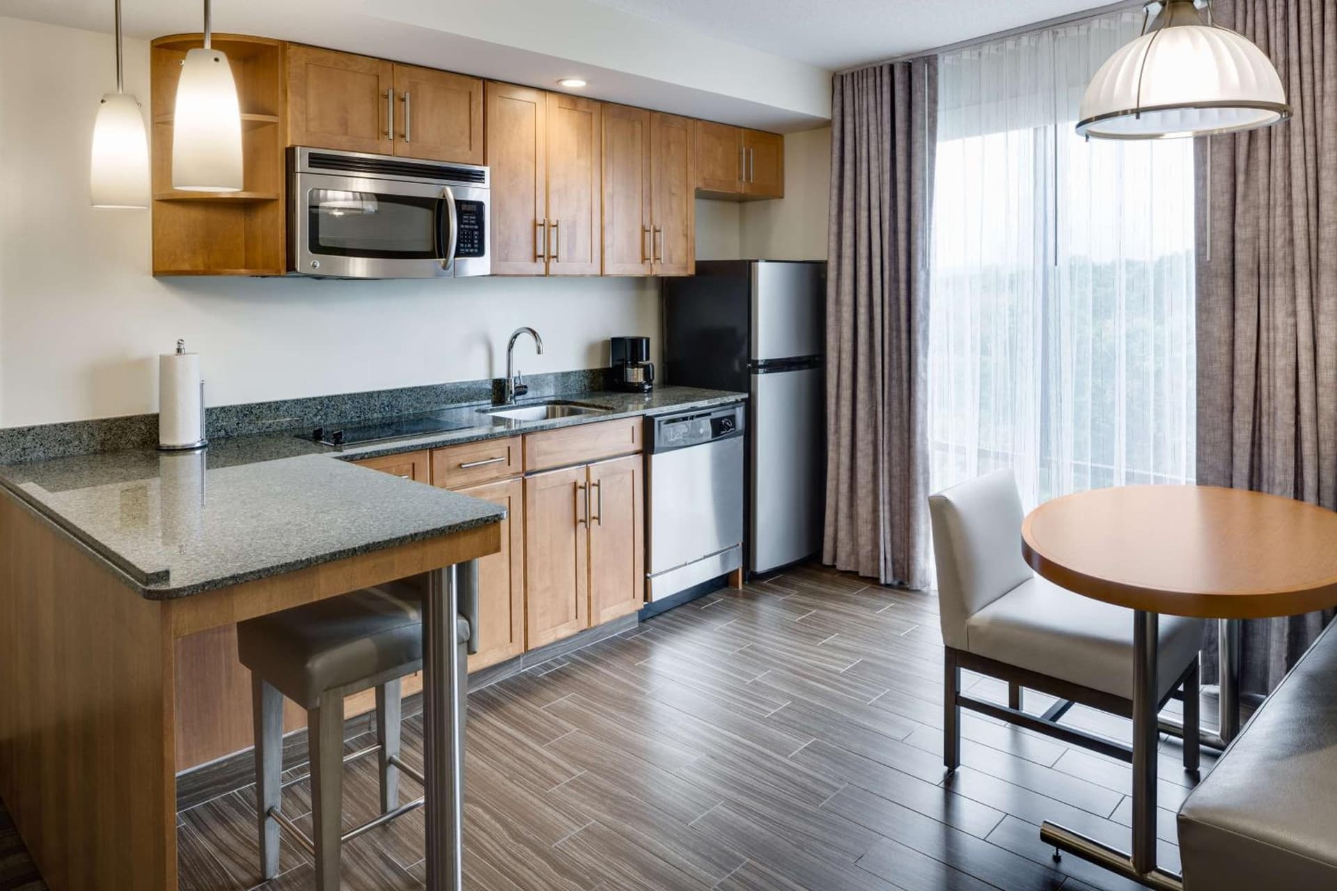 Hyatt House Hartford North/Windsor gallery photo in Windsor — image 48
