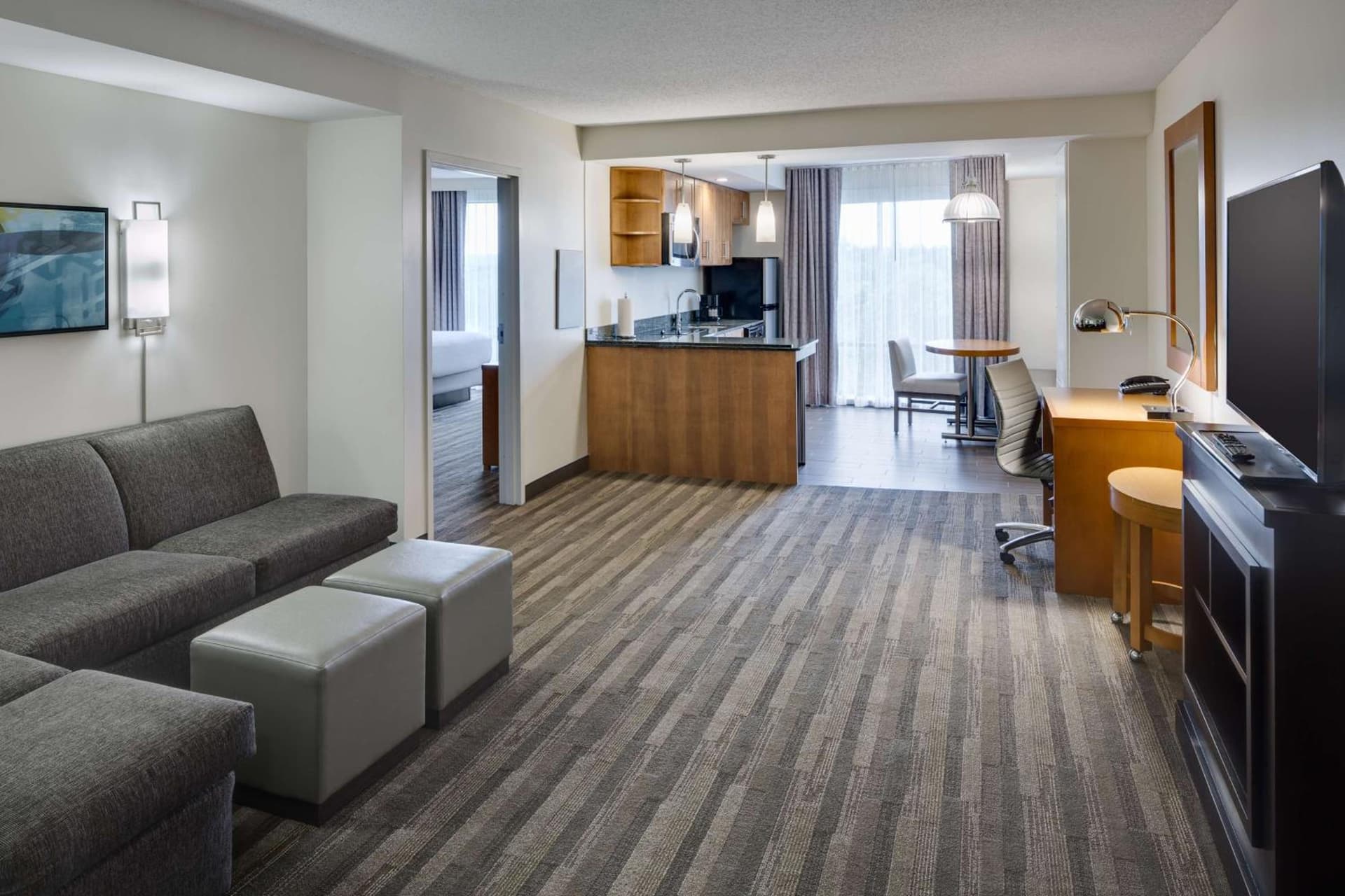 Hyatt House Hartford North/Windsor gallery photo in Windsor — image 18