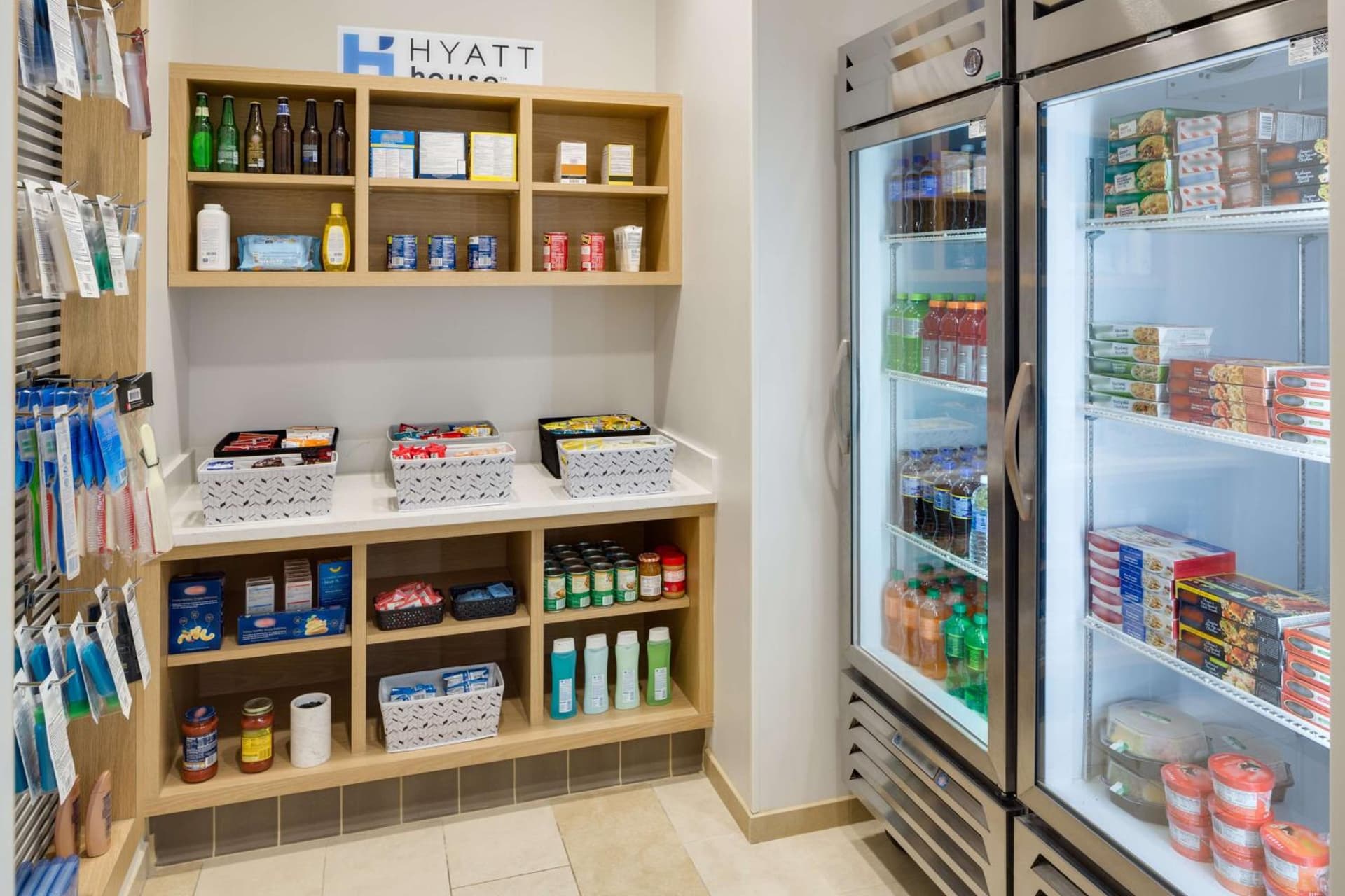 Hyatt House Hartford North/Windsor gallery photo in Windsor — image 16