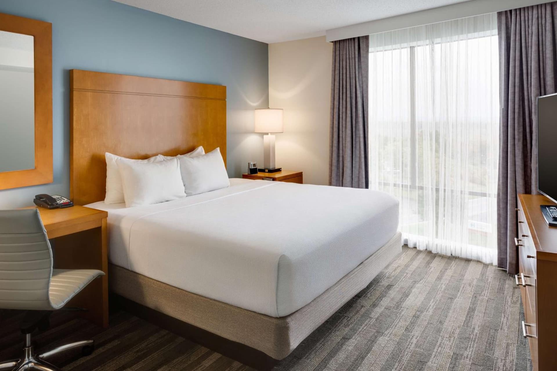 Hyatt House Hartford North/Windsor gallery photo in Windsor — image 24