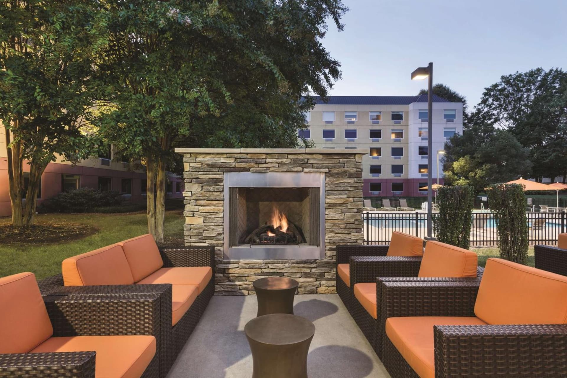 TownePlace Suites by Marriott Charlotte LoSo Airport interior in Charlotte, NC — gallery photo 2