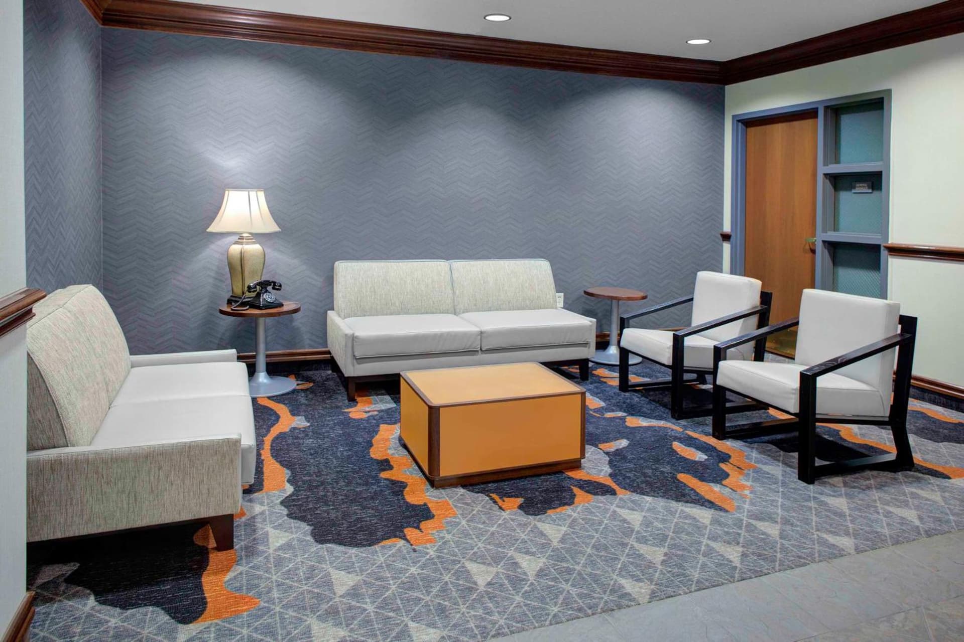 Hyatt House Parsippany East interior in Parsippany, NJ — gallery photo 2