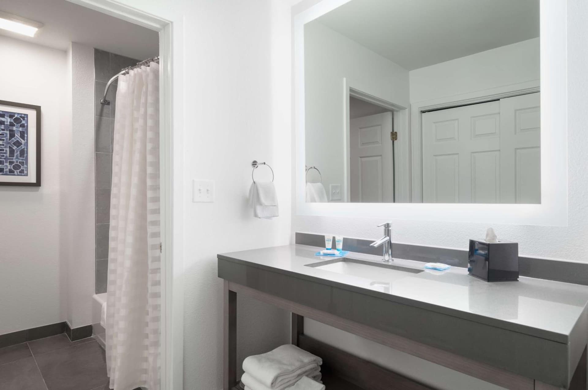 Hyatt House White Plains gallery photo in White Plains, NY — image 75