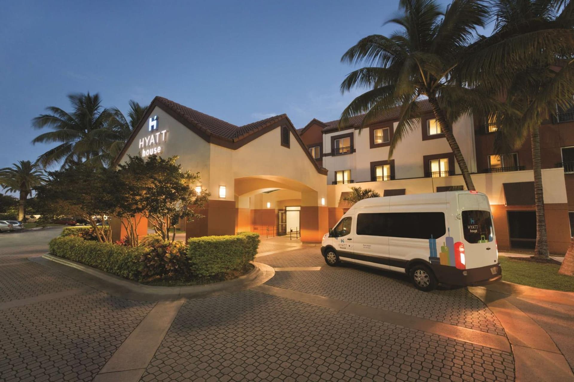 Hyatt House Miami Airport featured exterior or lobby in Miami, FL — similar hotel