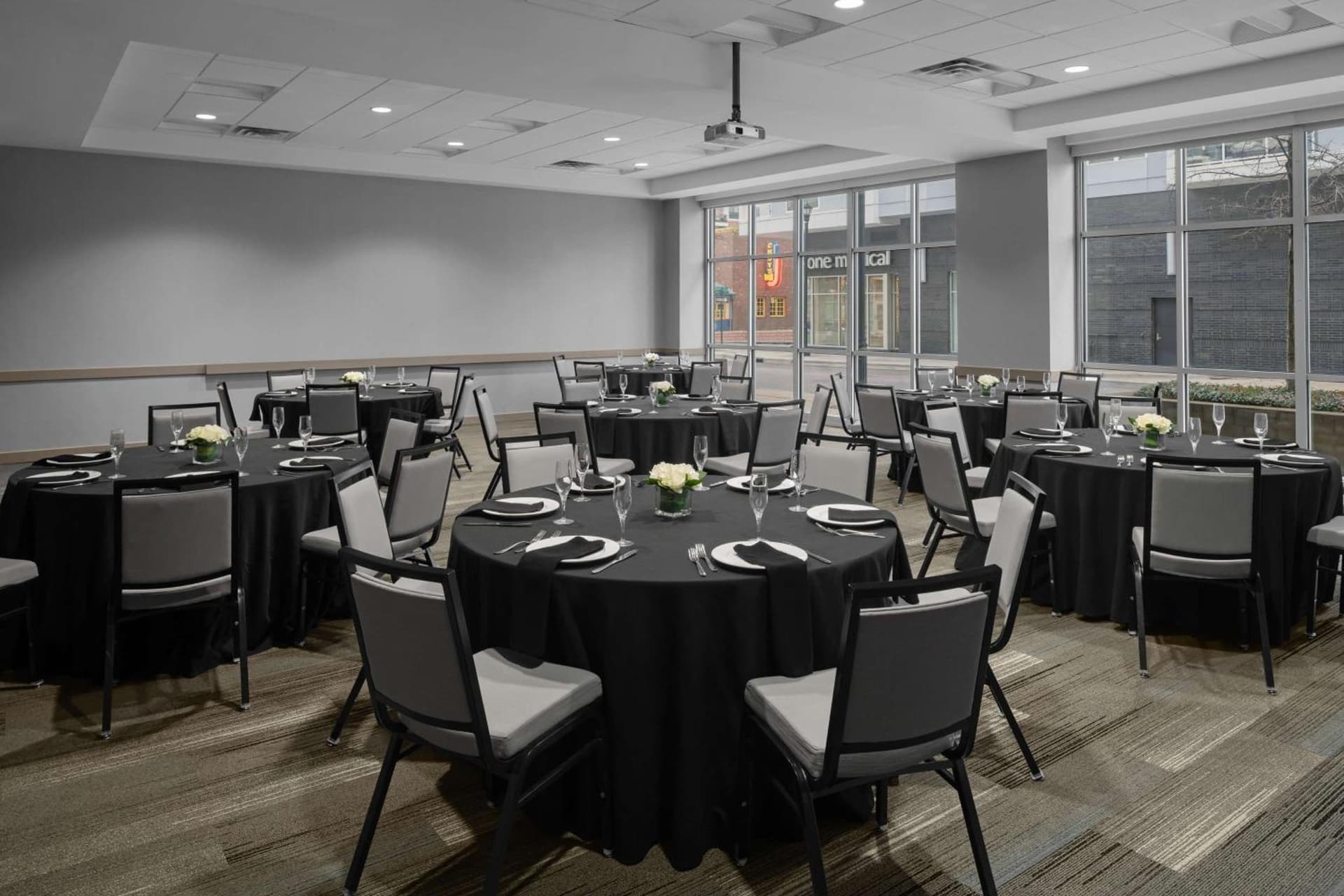 Hyatt House Raleigh North Hills gallery photo in Raleigh, NC — image 23