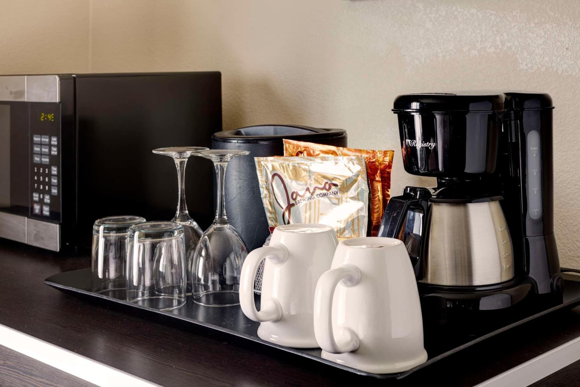 Hyatt House Seattle Bellevue gallery photo in Bellevue, WA — image 12