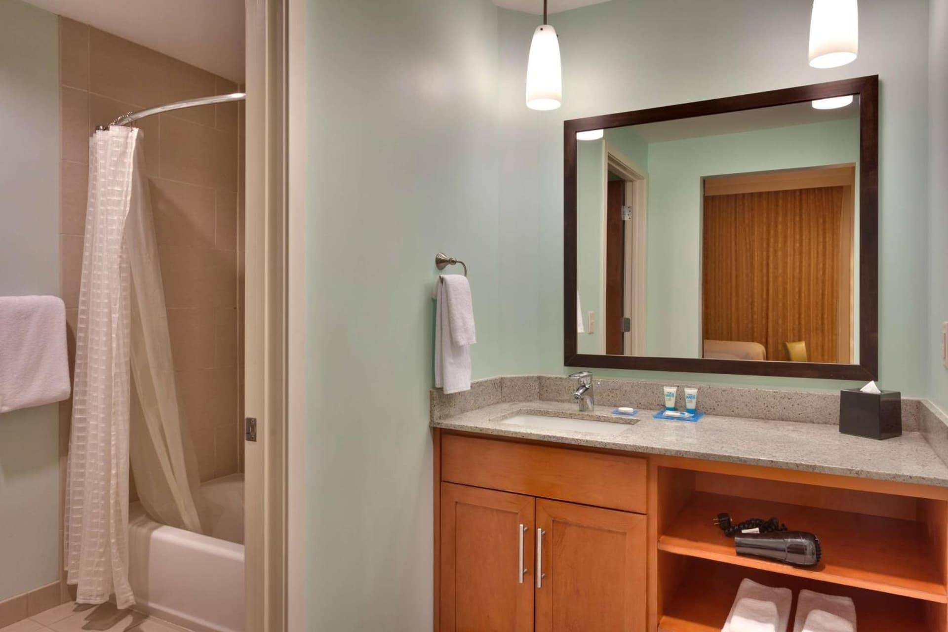 Hyatt House Salt Lake City/Sandy gallery photo in Sandy, UT — image 36
