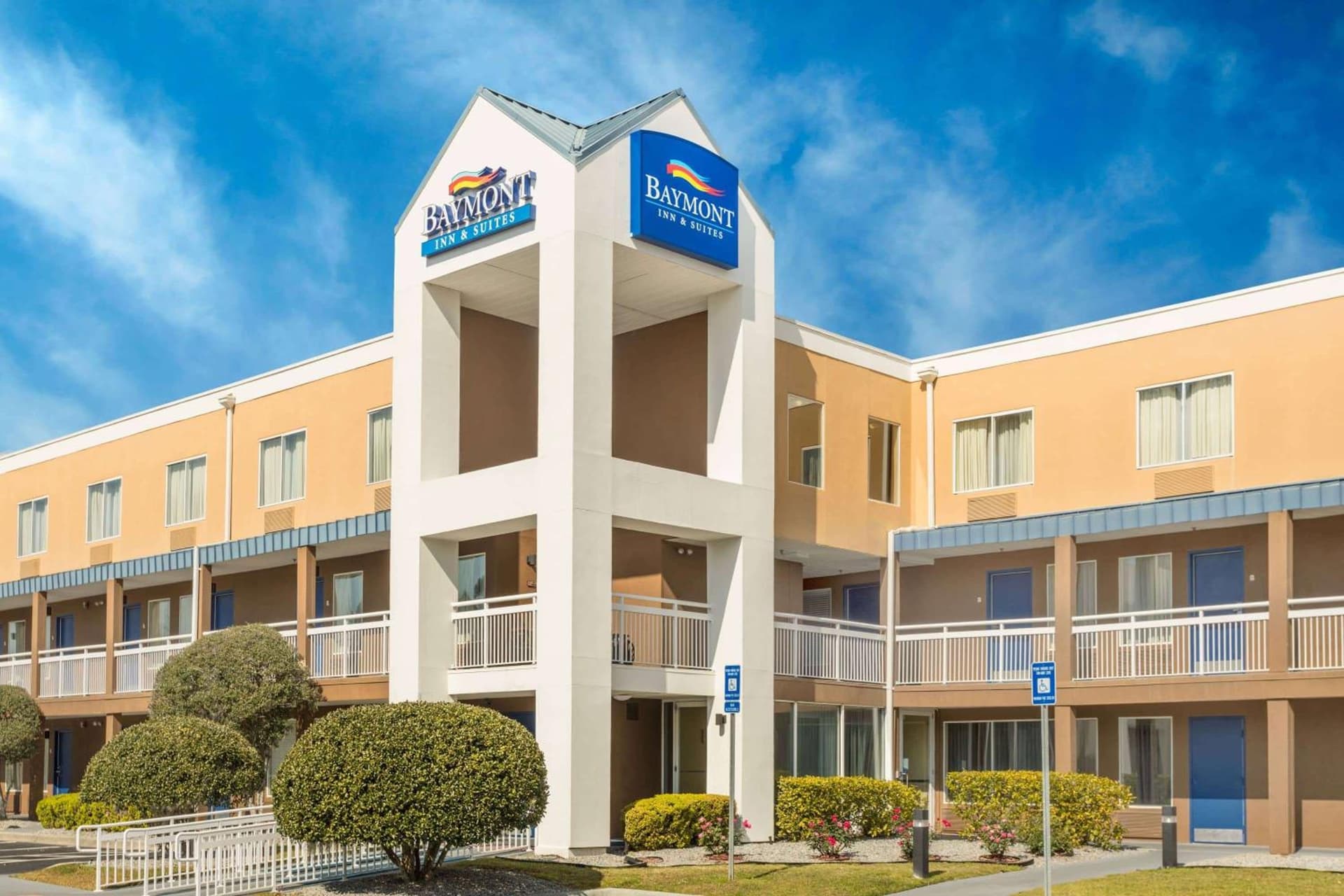 Baymont by Wyndham Savannah Midtown featured exterior or lobby in Savannah, GA — similar hotel