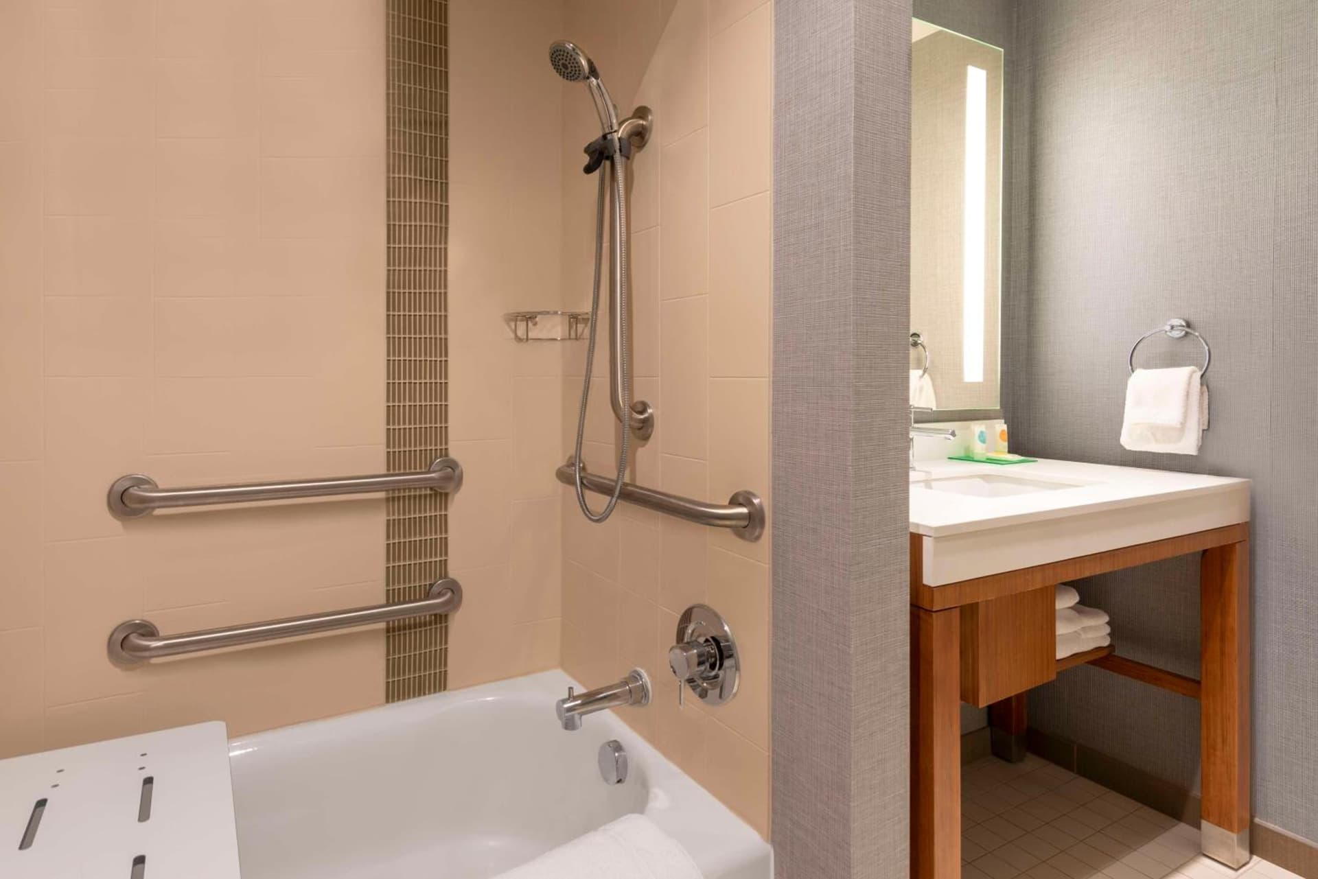 Hyatt Place Detroit/Royal Oak gallery photo in Royal Oak, MI — image 85