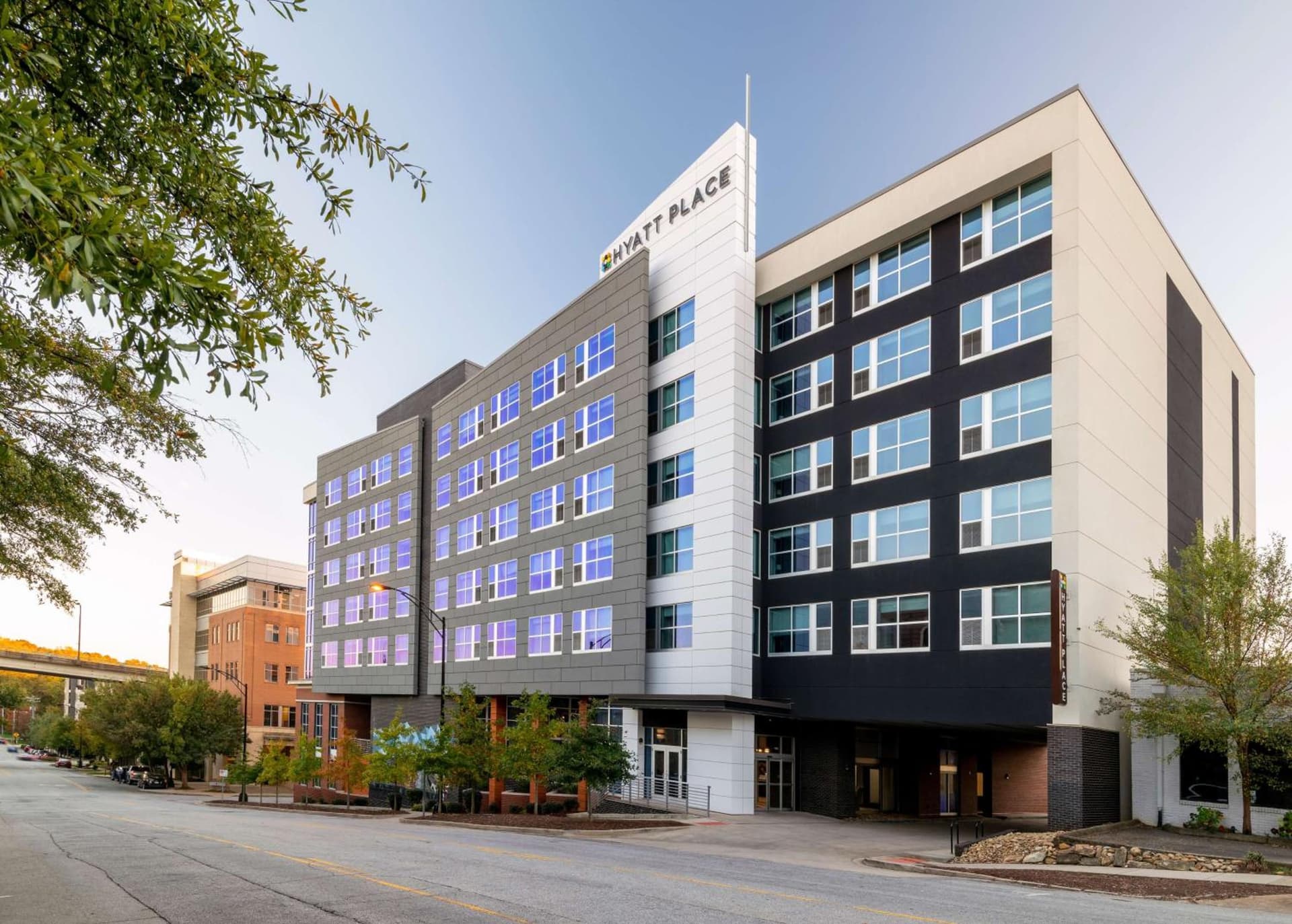 Hyatt Place Greenville Downtown gallery photo in Greenville, SC — image 77