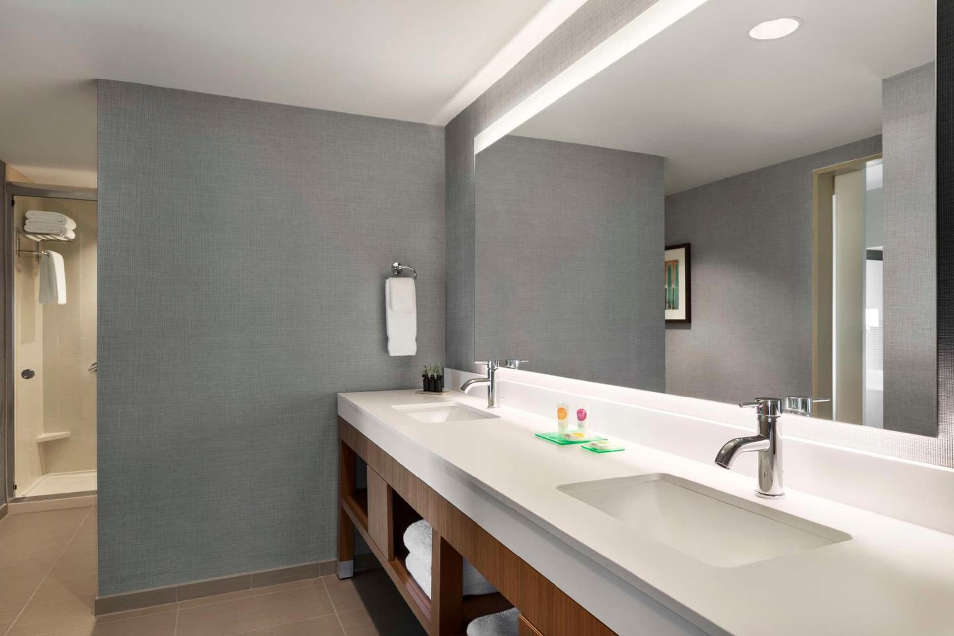 Hyatt Place Virginia Beach Town Center interior in Virginia Beach, VA — gallery photo 2
