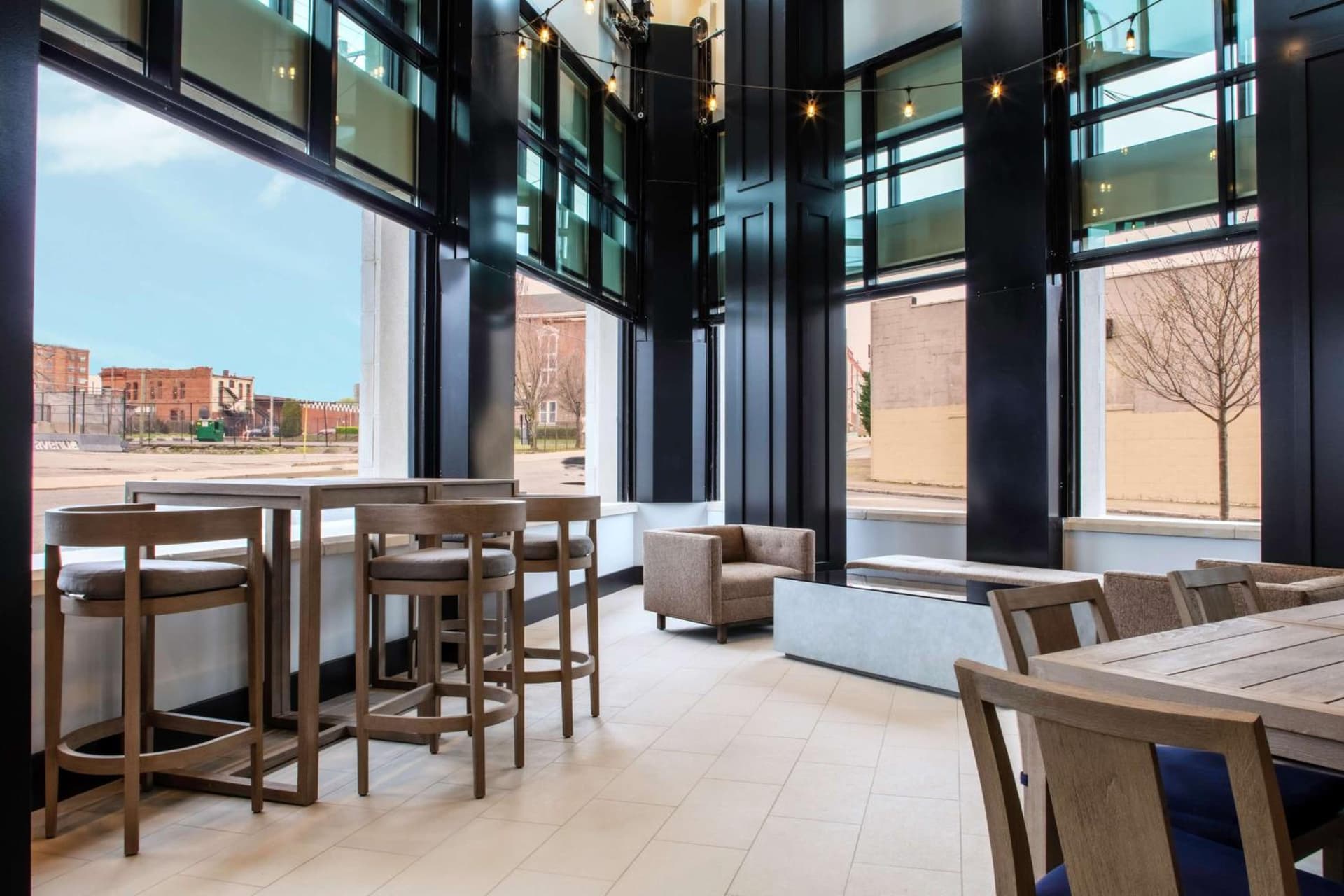 Hyatt House Nashville Downtown-Convention Center interior in Nashville, TN — gallery photo 2