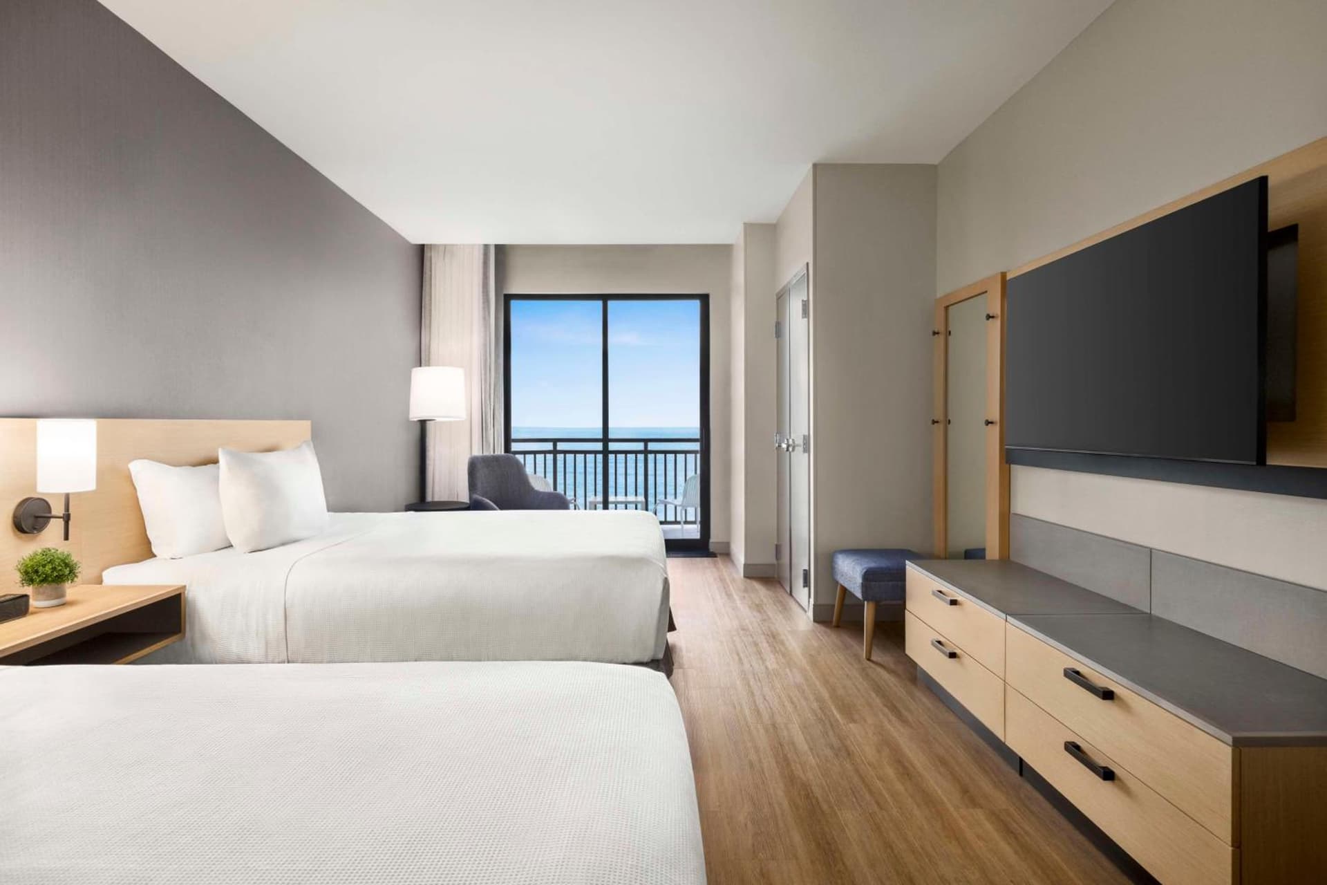 Hyatt Place Virginia Beach Oceanfront gallery photo in Virginia Beach, VA — image 104