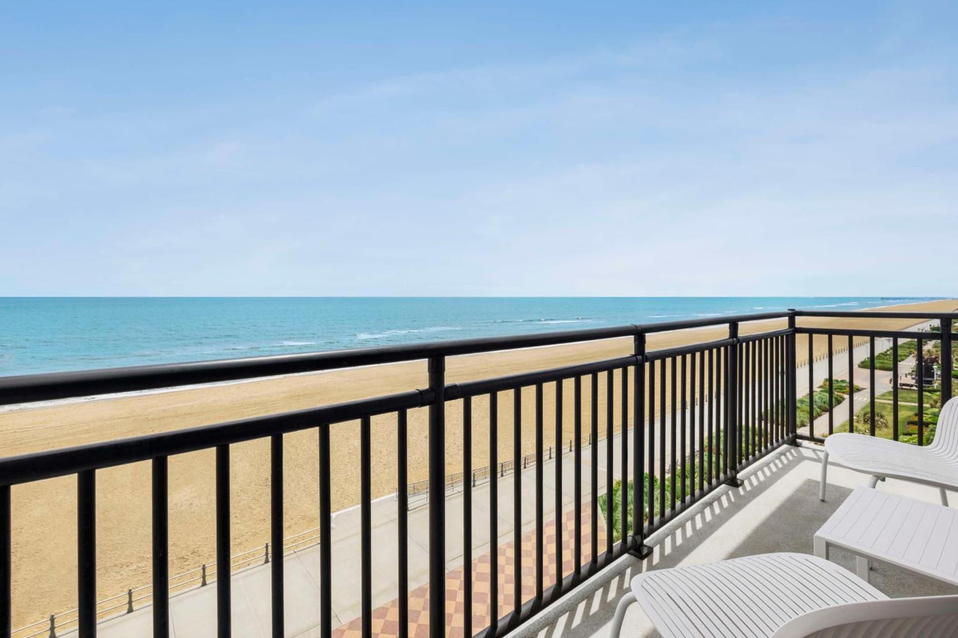 Hyatt Place Virginia Beach Oceanfront gallery photo in Virginia Beach, VA — image 73