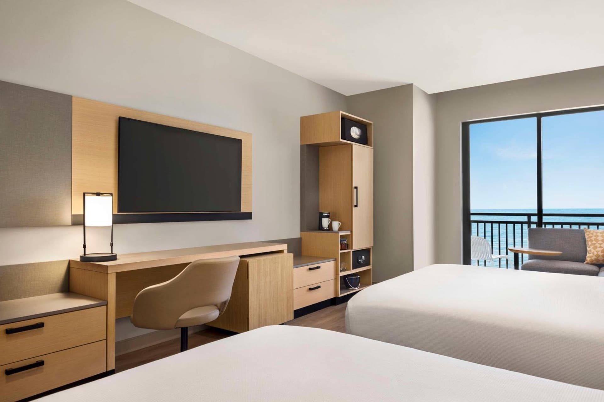 Hyatt Place Virginia Beach Oceanfront gallery photo in Virginia Beach, VA — image 48