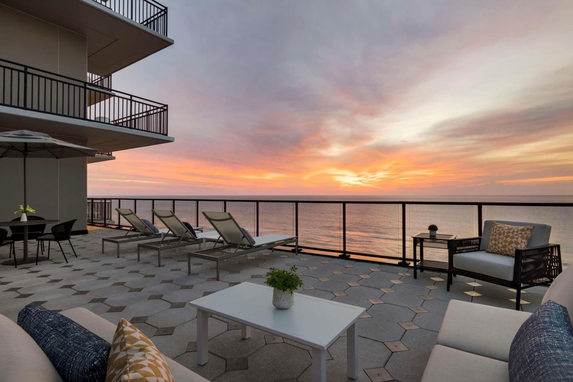 Hyatt Place Virginia Beach Oceanfront gallery photo in Virginia Beach, VA — image 10