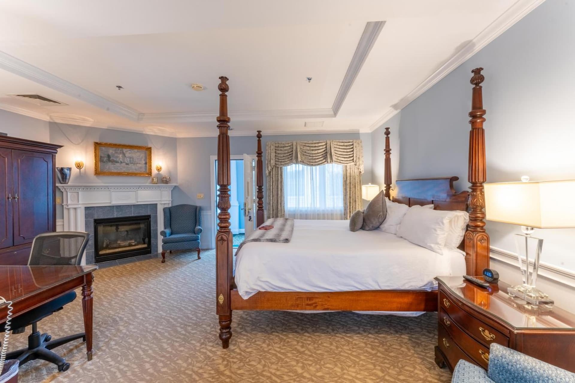 Dan'l Webster Inn and Spa property views in Sandwich, MA — gallery photo 3