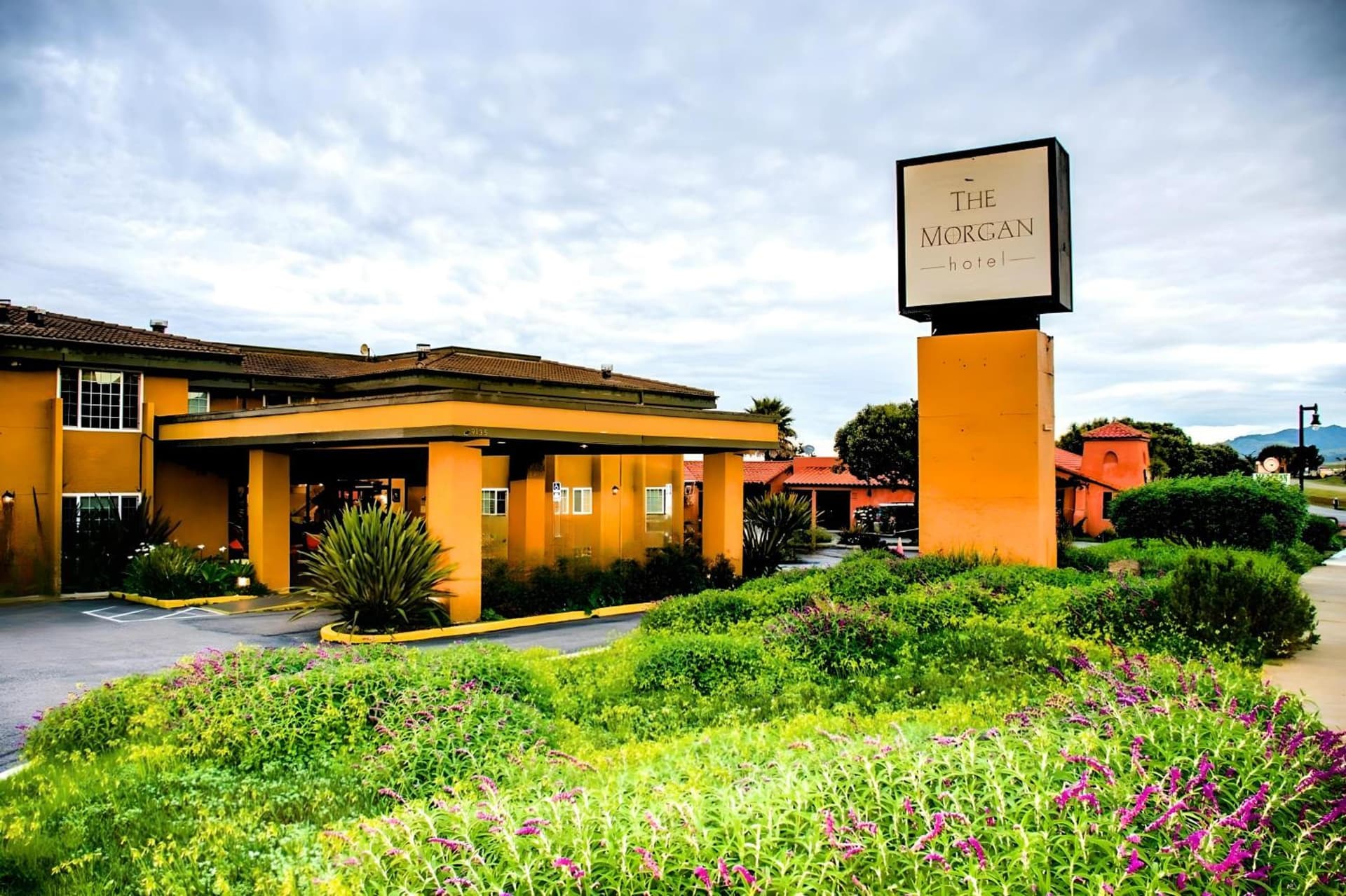 The Morgan San Simeon - Cambria by Hearst Castle — hotel in San Simeon, California