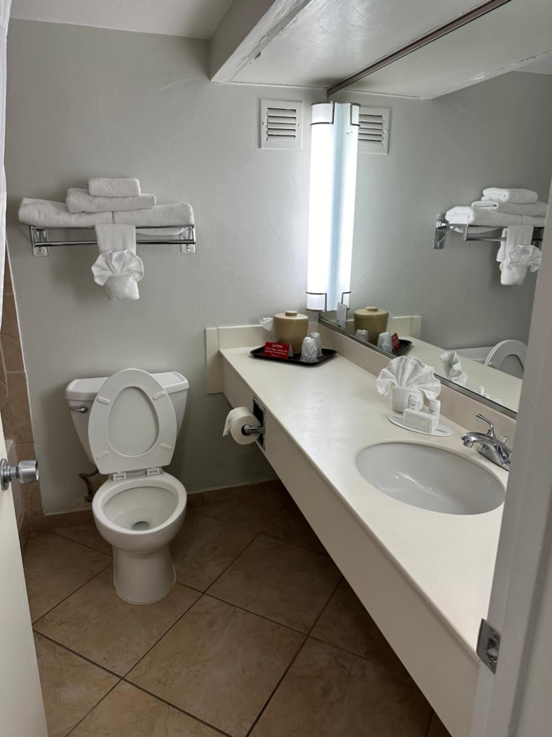 Ramada by Wyndham Las Cruces Hotel & Conference Center gallery photo in Las Cruces, NM — image 11