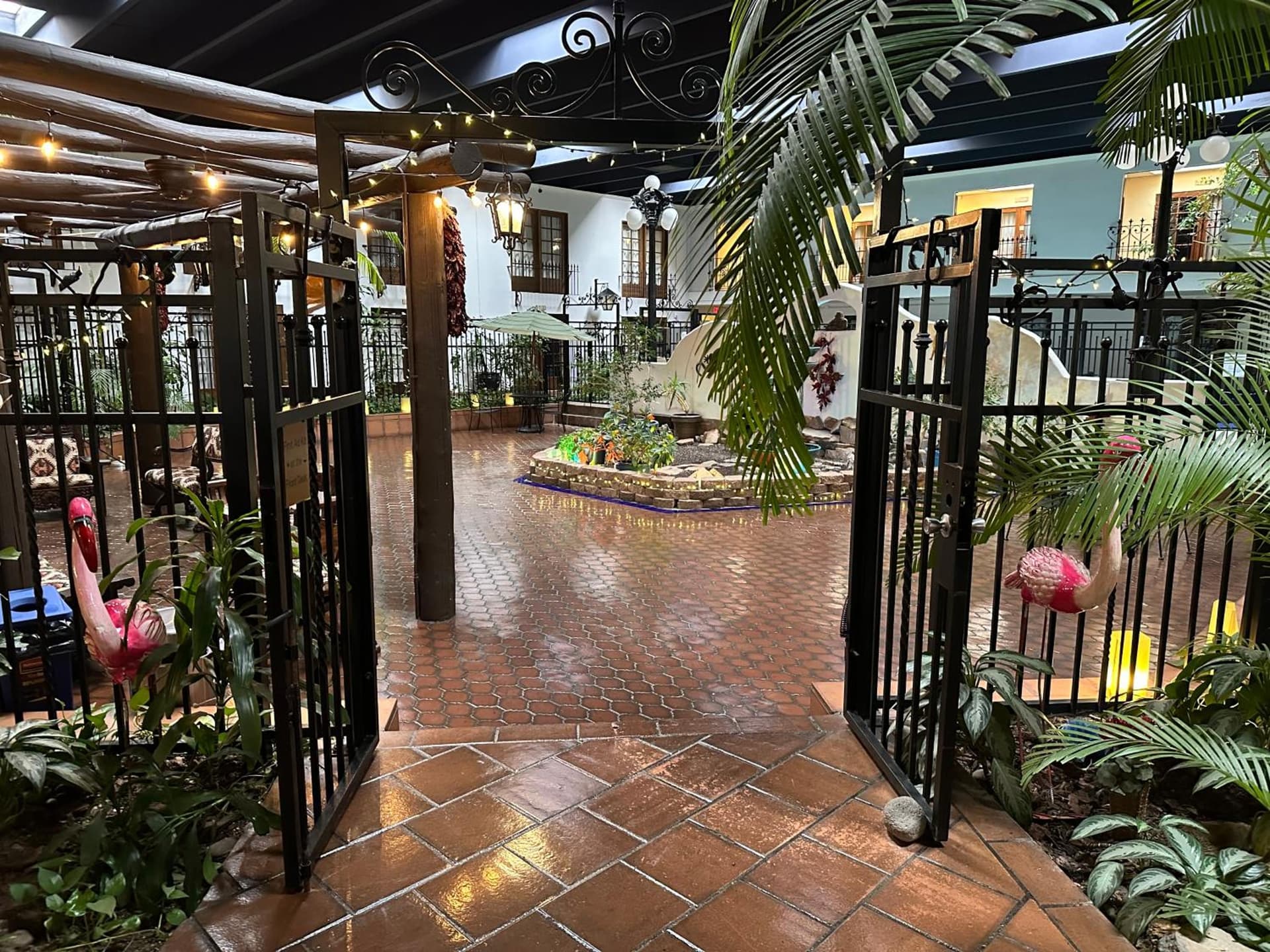 Ramada by Wyndham Las Cruces Hotel & Conference Center gallery photo in Las Cruces, NM — image 31