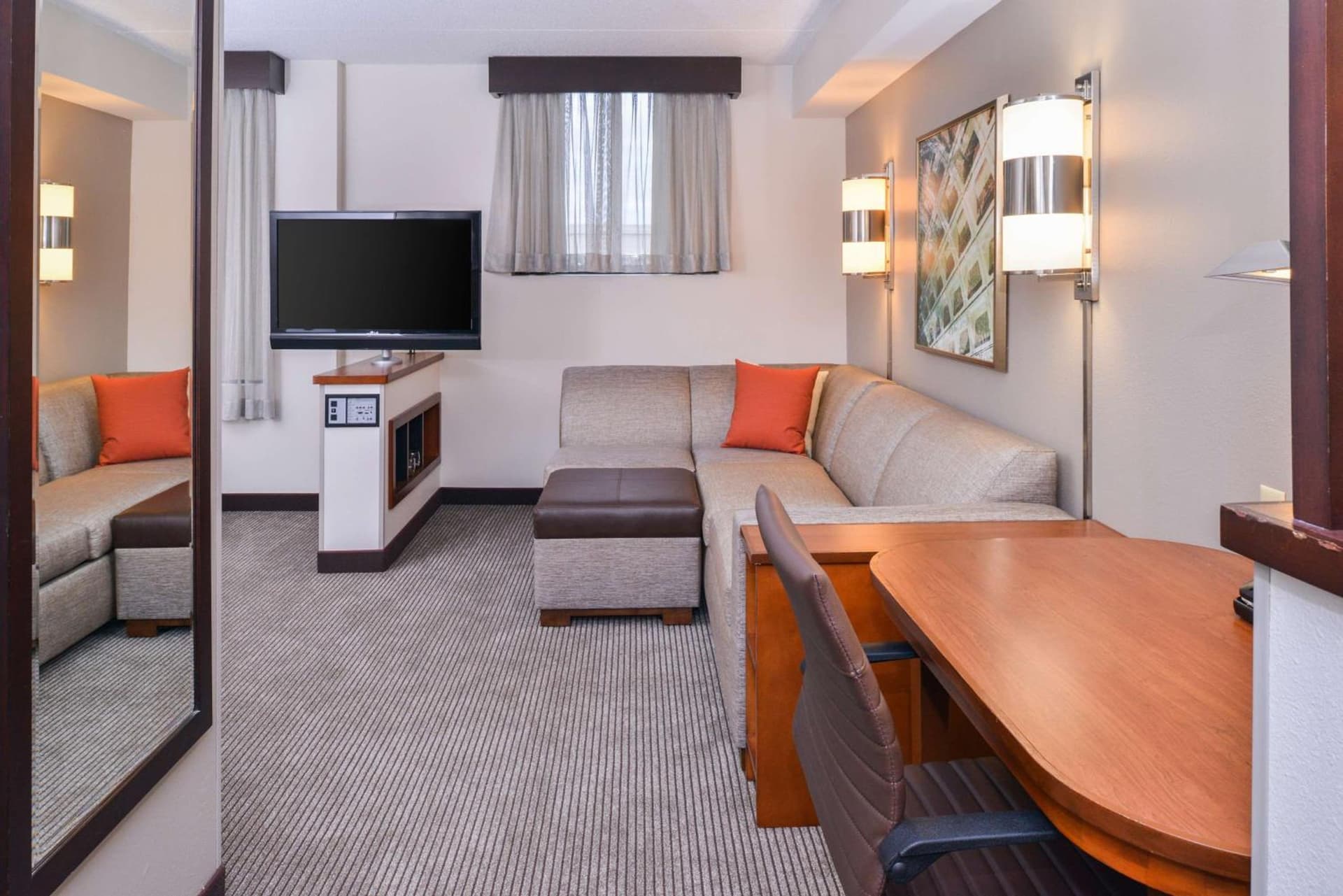 Hyatt Place Herndon Dulles Airport - East gallery photo in Herndon, VA — image 19