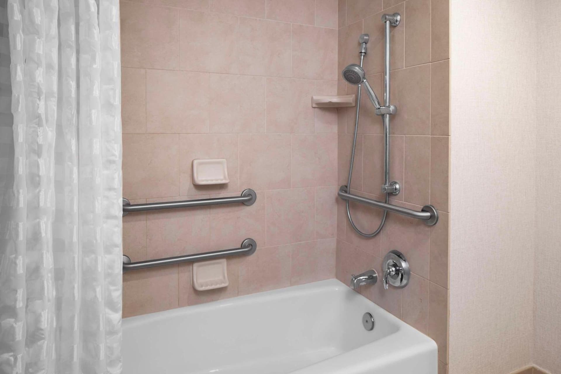 Hyatt Place Long Island East End gallery photo in Riverhead, NY — image 13