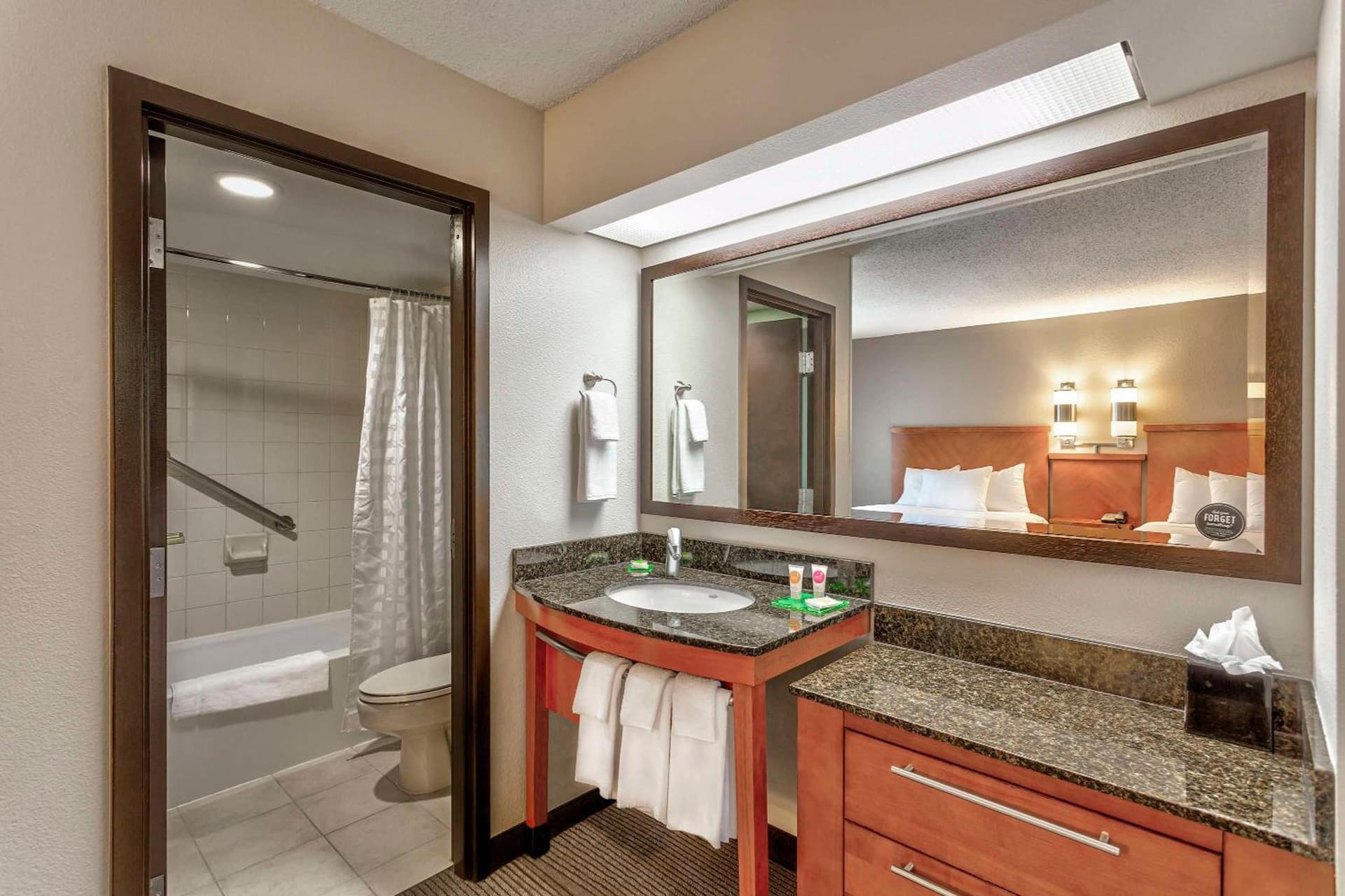 Hyatt Place Kansas City/Overland Park/Convention Center gallery photo in Overland Park, KS — image 10
