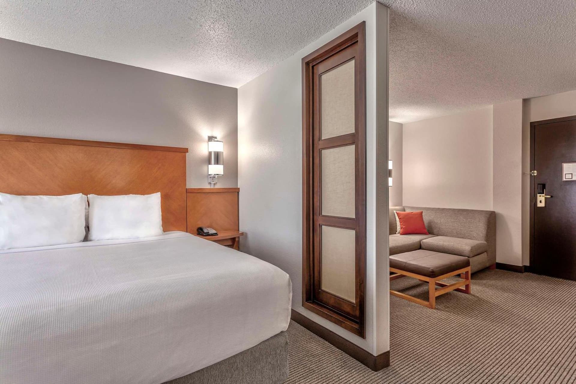 Hyatt Place Kansas City/Overland Park/Convention Center gallery photo in Overland Park, KS — image 76