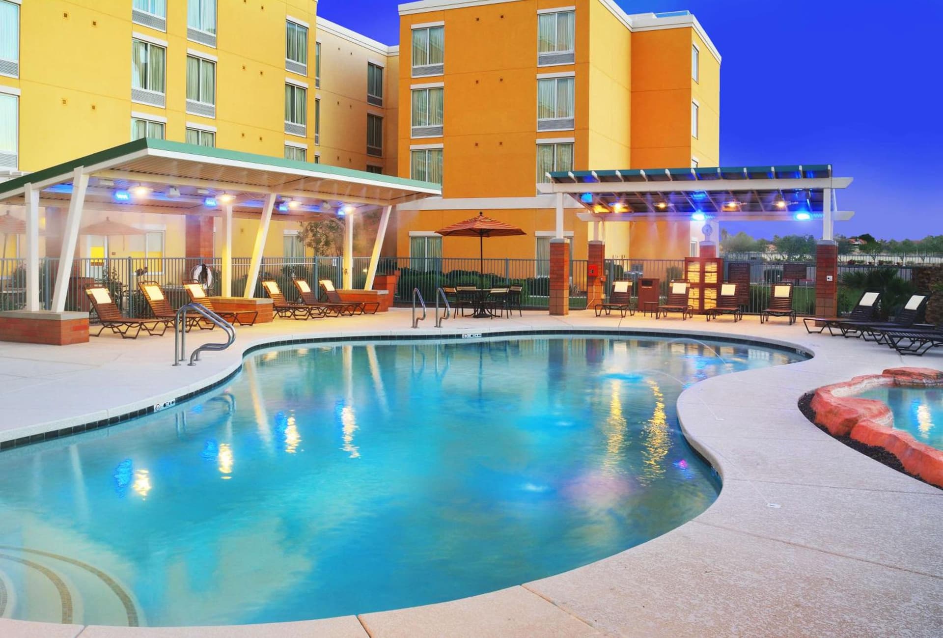 Hyatt Place Phoenix/ Mesa gallery photo in Mesa, AZ — image 10