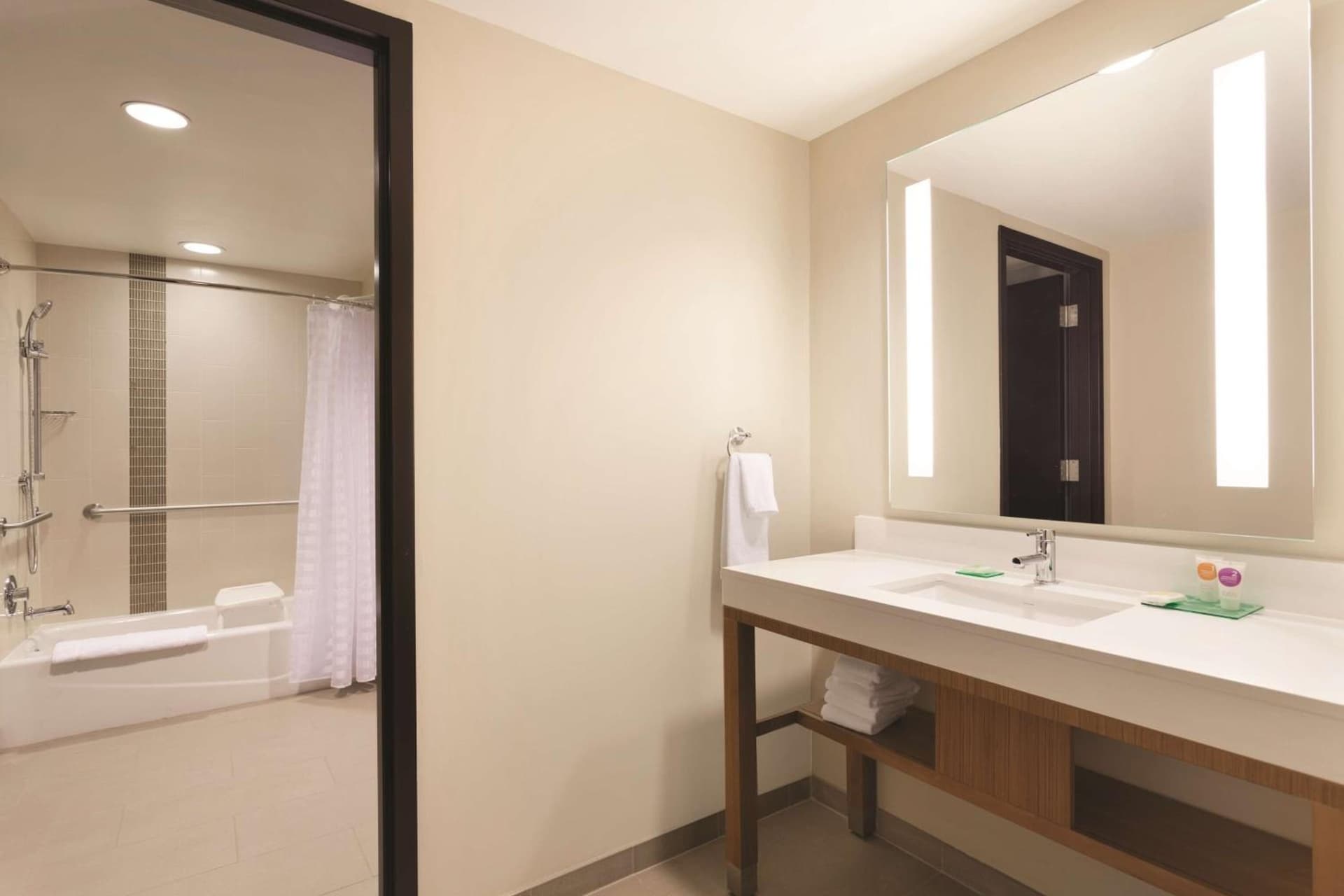 Hyatt Place Buffalo / Amherst, NY gallery photo in Amherst, NY — image 70