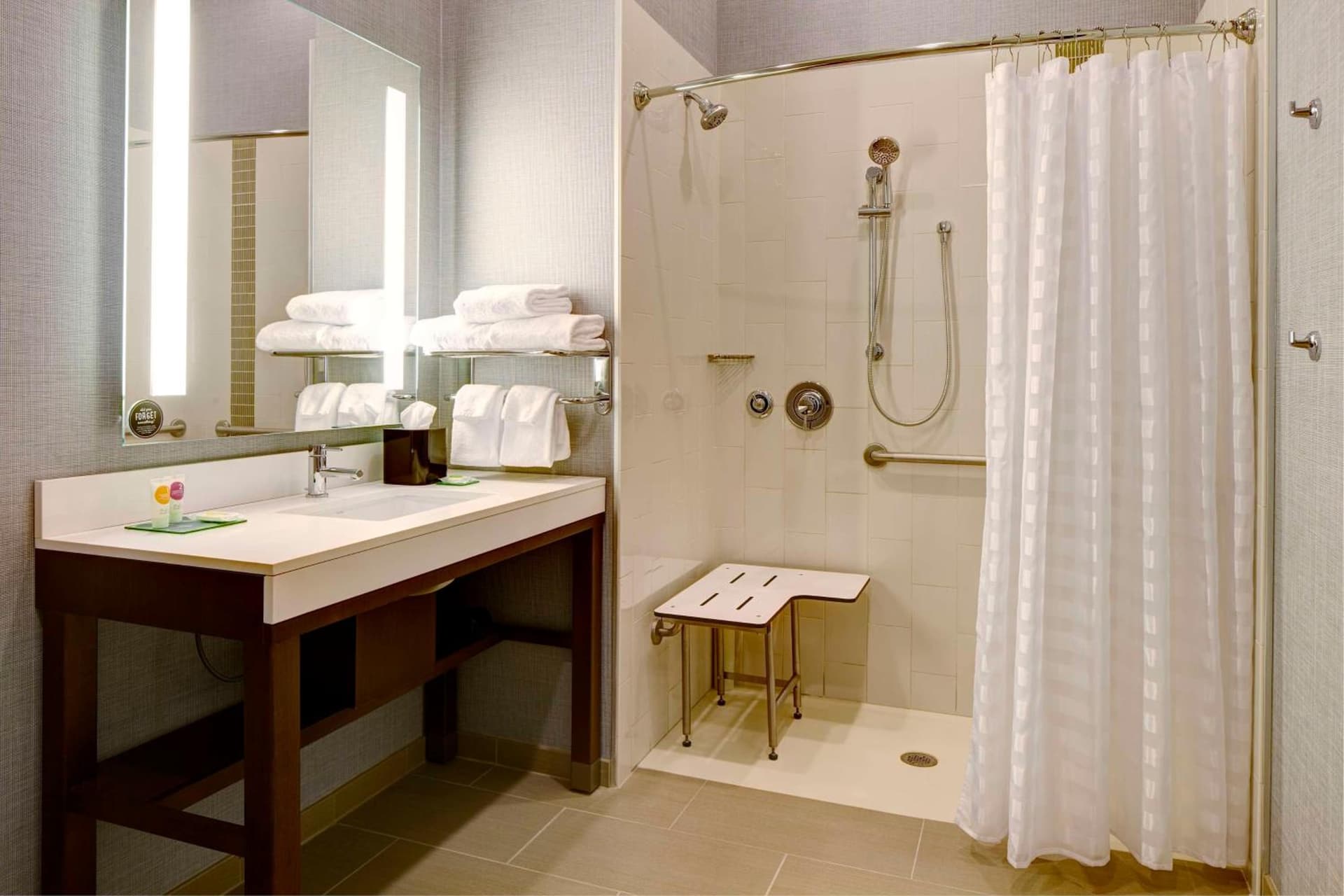 Hyatt Place St. Paul gallery photo in Saint Paul, MN — image 48