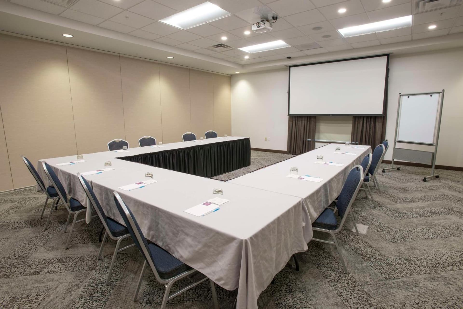 Hyatt Place Cincinnati/Sharonville Convention Center gallery photo in Sharonville, OH — image 31