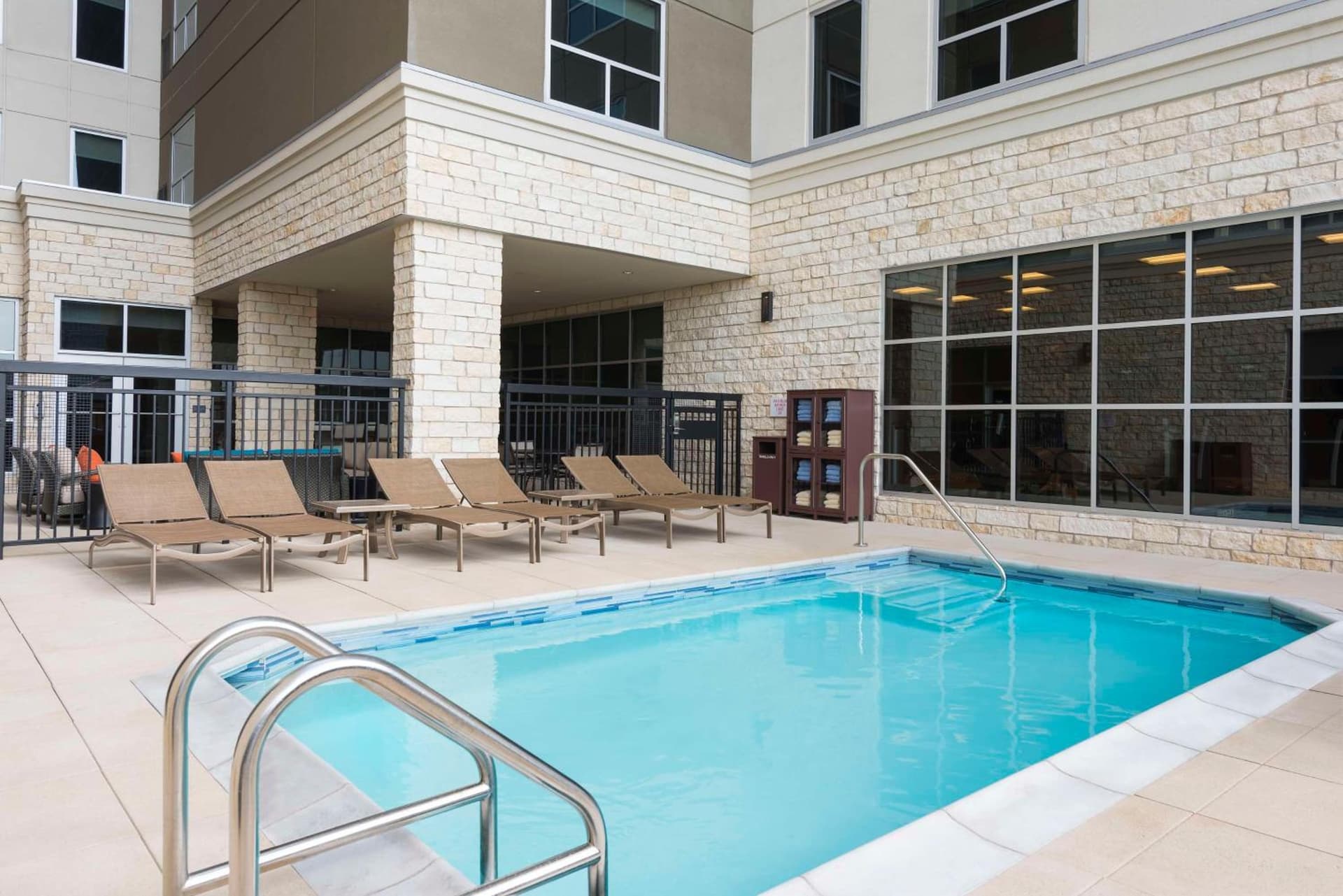 Hyatt House Austin/Downtown gallery photo in Austin, TX — image 16