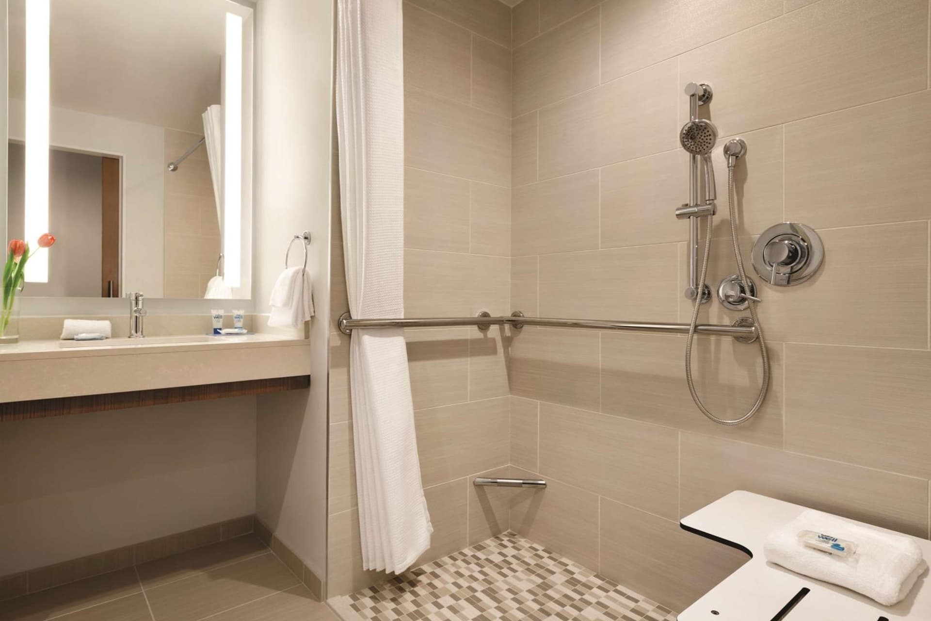 Hyatt House Virginia Beach / Oceanfront gallery photo in Virginia Beach, VA — image 13