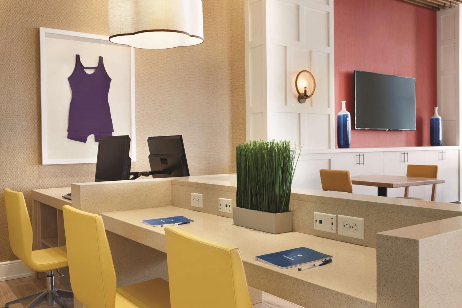 Hyatt House Virginia Beach / Oceanfront gallery photo in Virginia Beach, VA — image 4