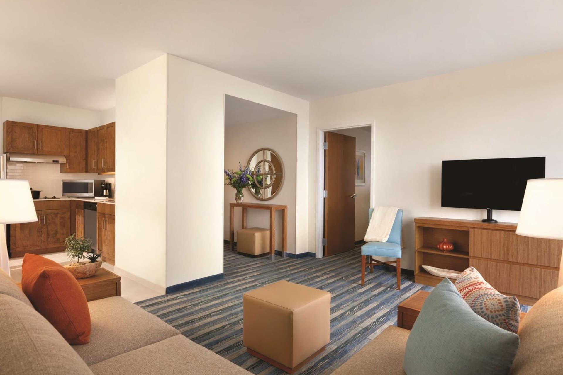 Hyatt House Virginia Beach / Oceanfront gallery photo in Virginia Beach, VA — image 11